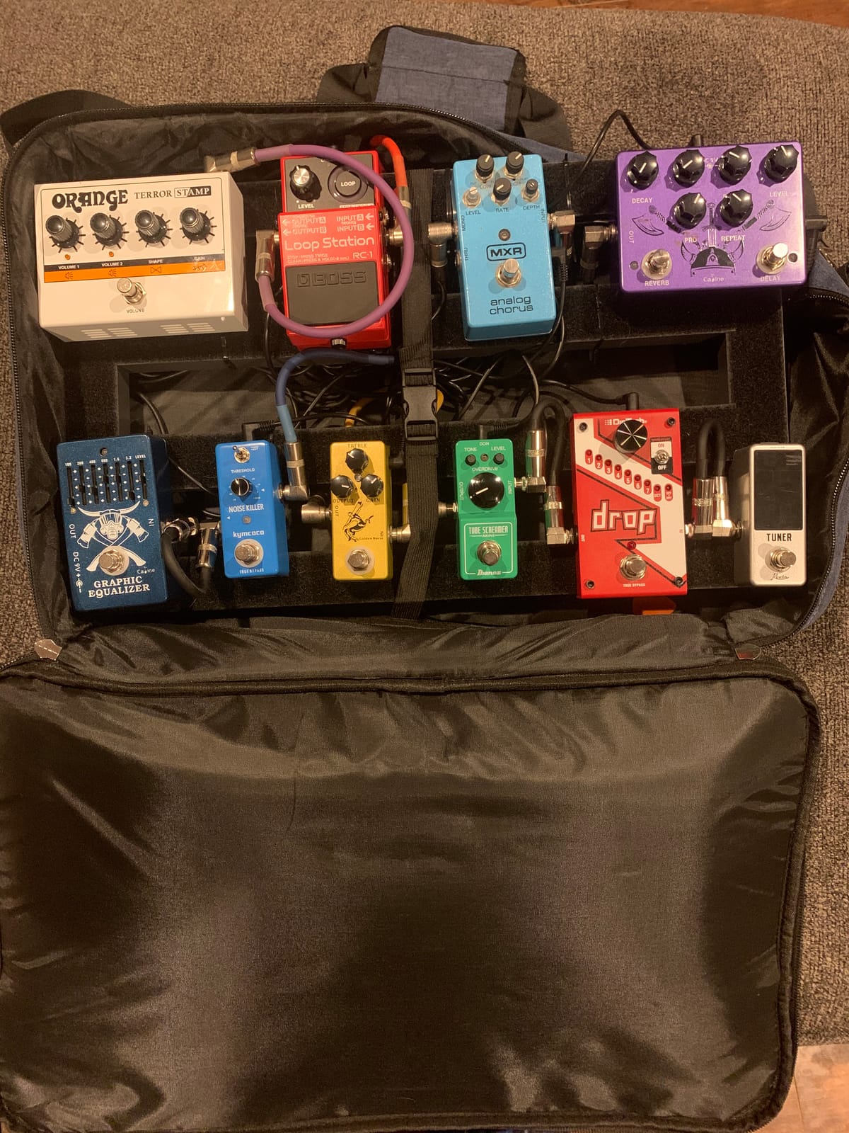 Ghost Fire Guitar Pedal Board Aluminum Alloy 1.76lb Super light Effect Pedalboard 19.8''x11.5'' with Carry Bag and Effects Pedal Patch Cables(3 Pack) customer photo 2