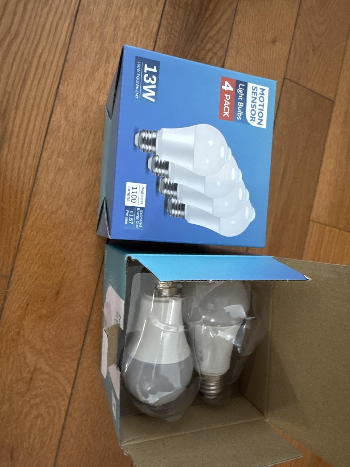 Motion Sensor Light Bulbs, 13W (100Watt Equivalent), Motion Activated Dusk to Dawn Security LED Bulb, 5000K Daylight, Energy-Efficient, for Indoor and Outdoor Lighting, Porch, Stairs, Hallway 2Pack customer photo 2