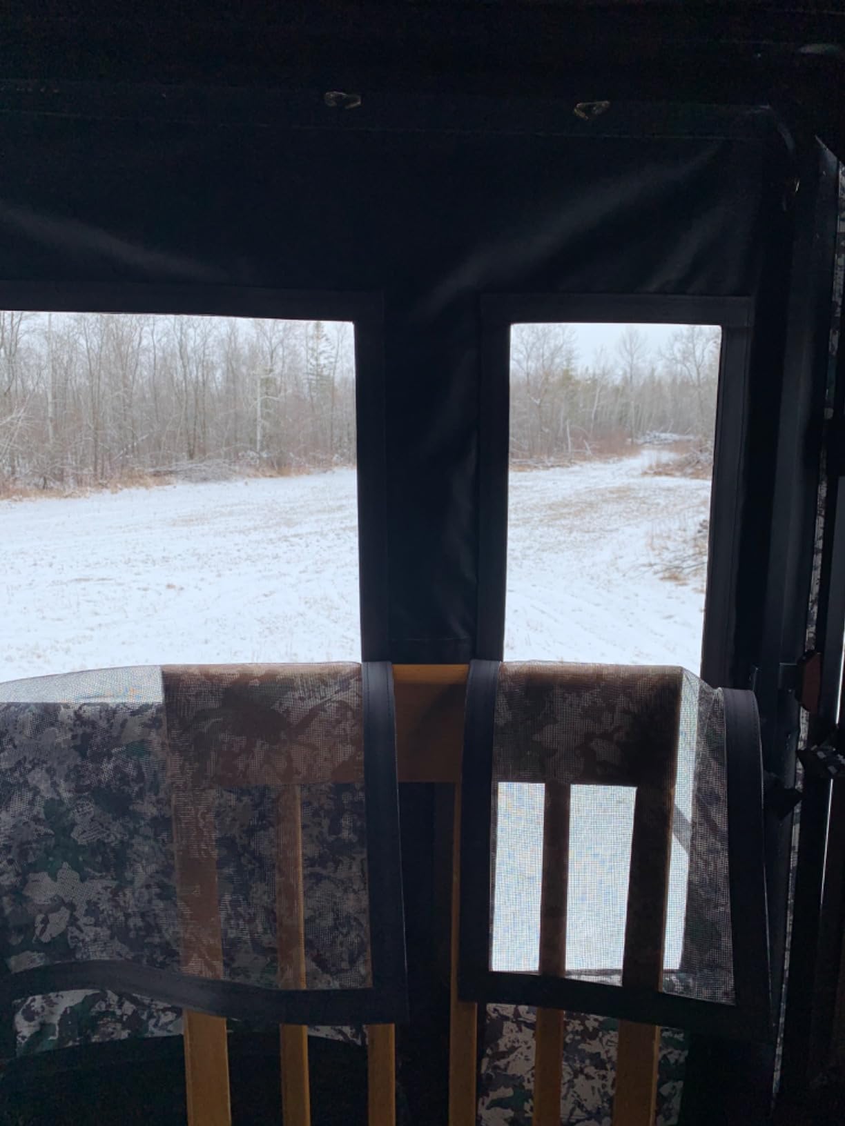 Hawk Warrior Hunting Durable 72'' L X 78'' T No-Tool Assembly Camo Concealing Ground Panel Blind with Silent Magnetic Closures & Multiple Windows customer photo 2