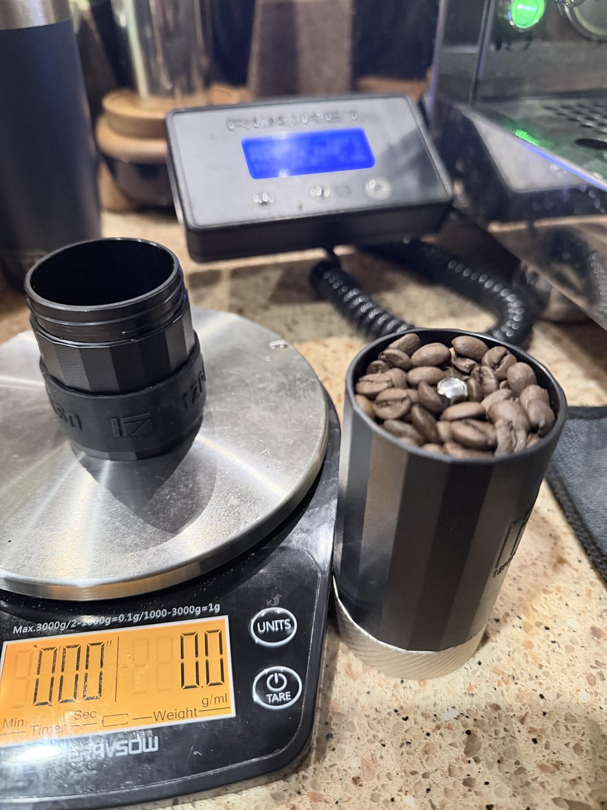 1Zpresso Q Air Manual Coffee Grinder Black, Mini Slim Travel Sized Fits in the Plunger, Stainless Steel Conical Burr, Numerical Adjustable Setting for Pour Over French Press Cold Brew customer photo 1