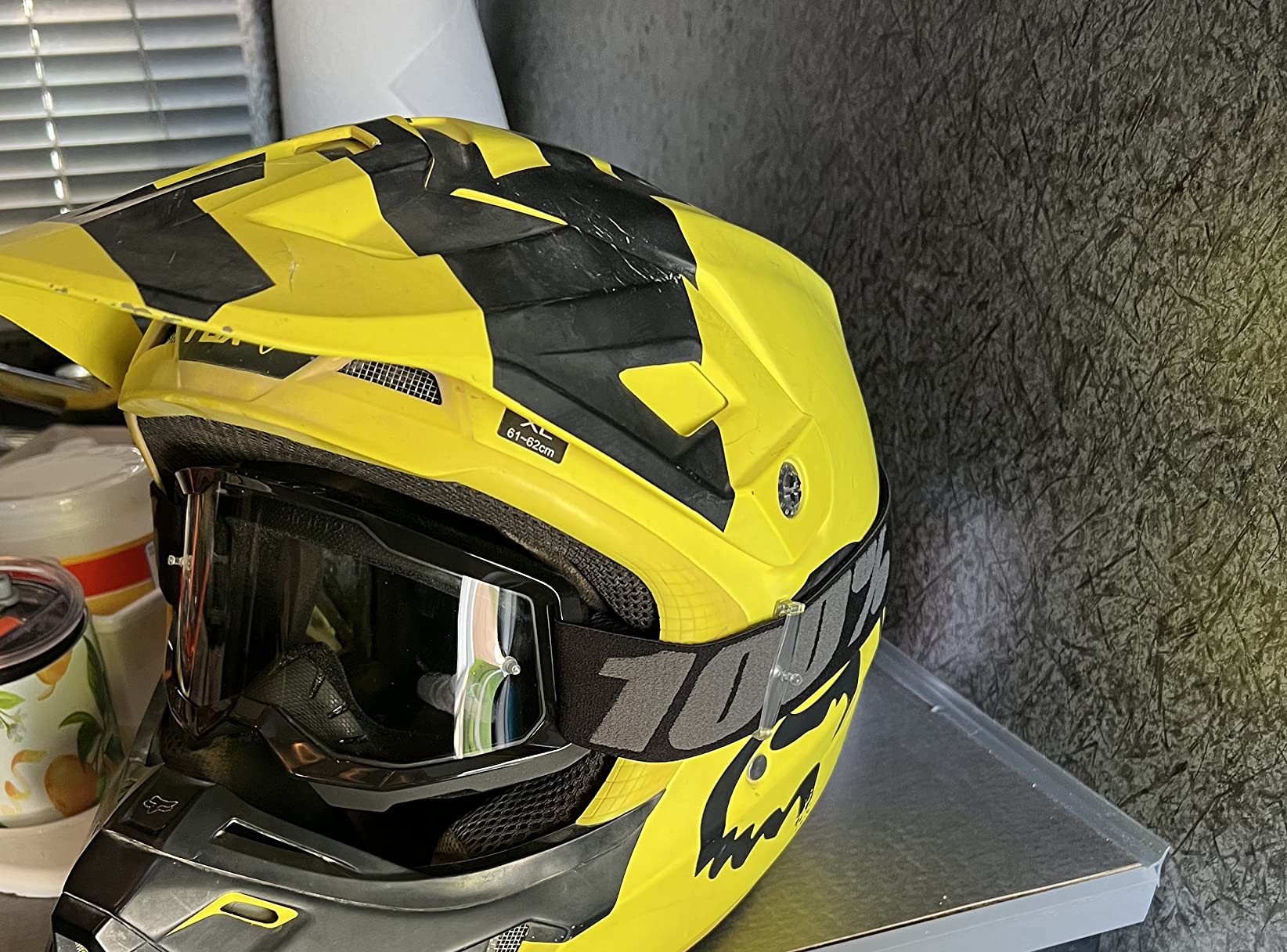 100% STRATA 2 Goggles - Sports Goggles for Motocross & Mountain Biking - Eyewear for Bike Riders - Motocross Eyewear for Men customer photo 2