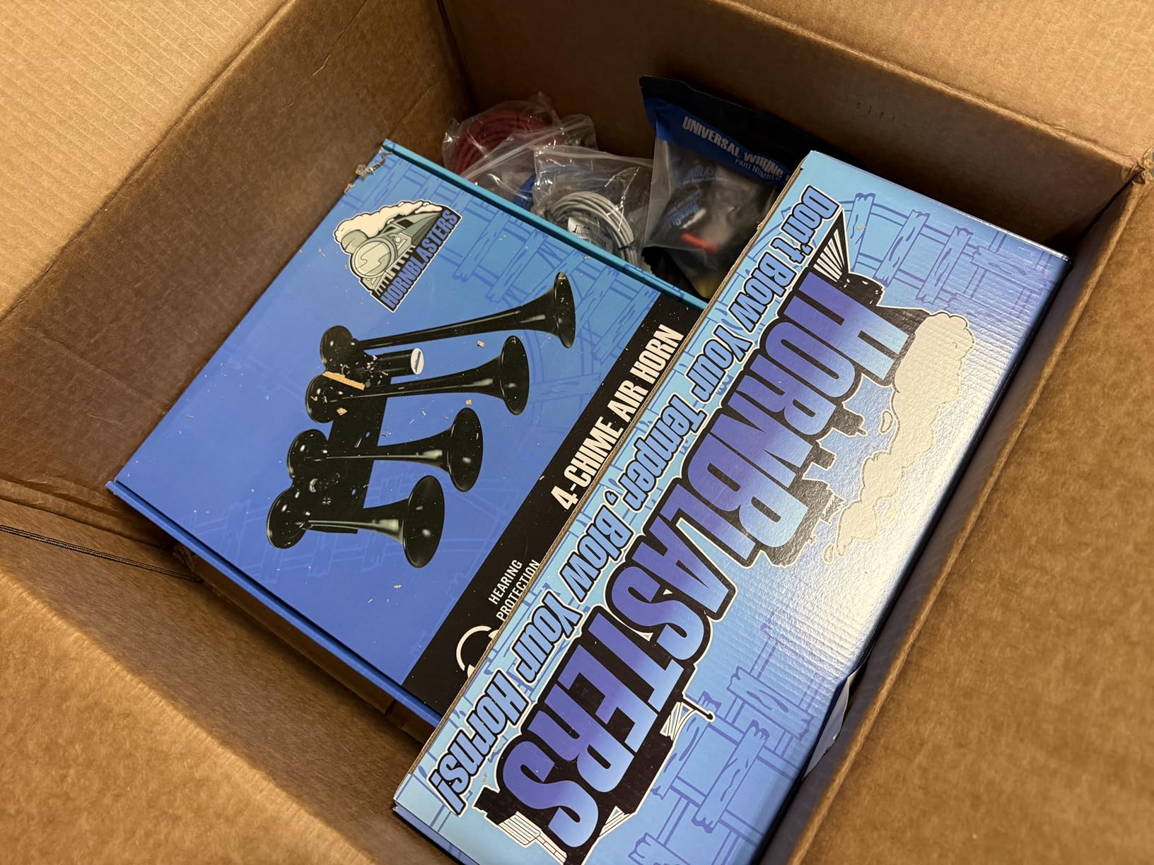 HornBlasters Rage 4-Chime 3-Liter Air Horn Kit - 120 PSI All-in-One System with Easy Installation - Loud 12-Volt Train Horn Sound (HK-4CHI-M3) customer photo 2