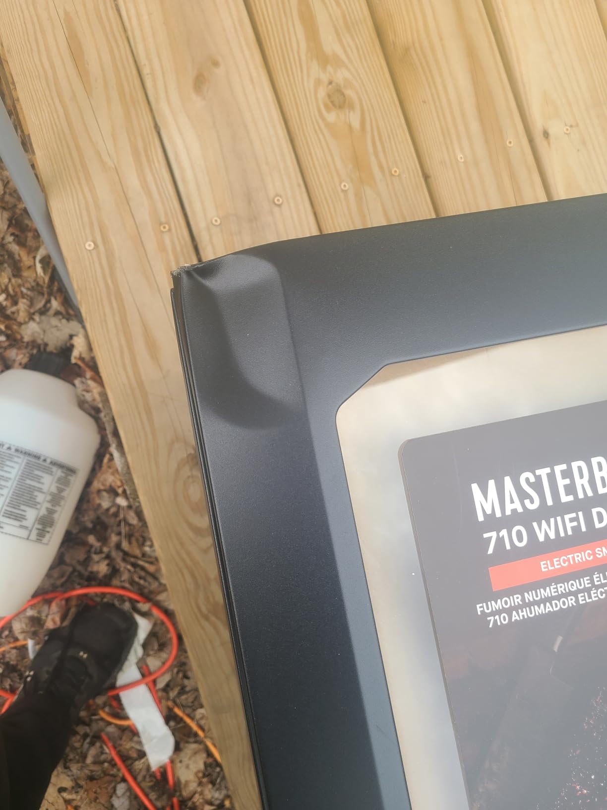 Masterbuilt 710 WiFi Digital Smoker, Vertical Design, 711 Cooking Sq. Inches, 4 Chrome Coated Smoking Racks, Wood Chip Loader customer photo 1