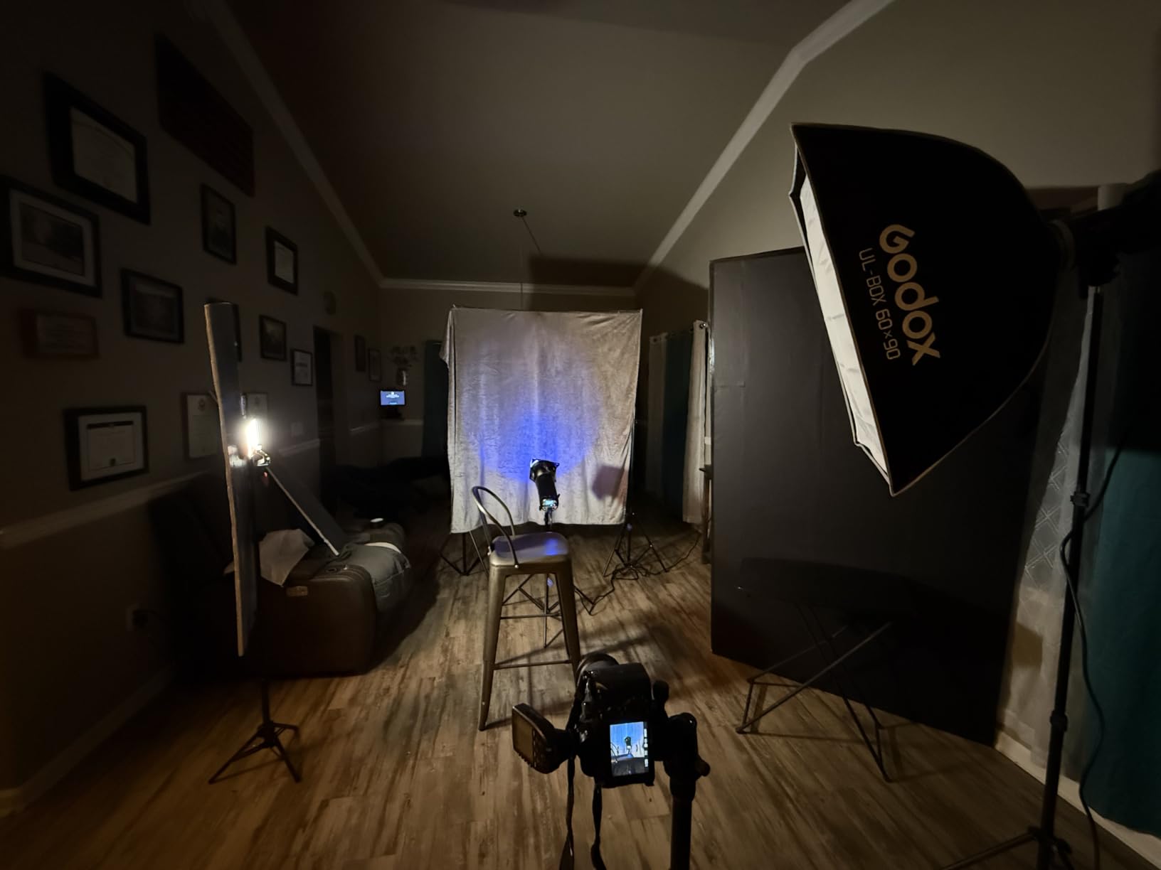 Godox SK400II-V 400W Photo Studio Strobe Flash Monolight with Reflector Kit | GN65, 0.1-1.5s Recycle Time, Bowens Mount, 10W LED Modeling Lamp for Studio Product Photography, Portraits Shooting, 110~120V customer photo 2