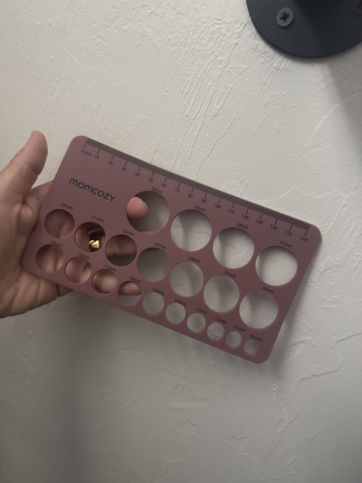 Momcozy M5 Lite Hands-Free Wearable Breast Pump, DoubleFit Flange for Baby-Like Comfort, 3 Modes & 9 Suction Levels, No Flange Insert or Hard Carry Case, 24mm, 2-Pack, Cozy Red customer photo 1