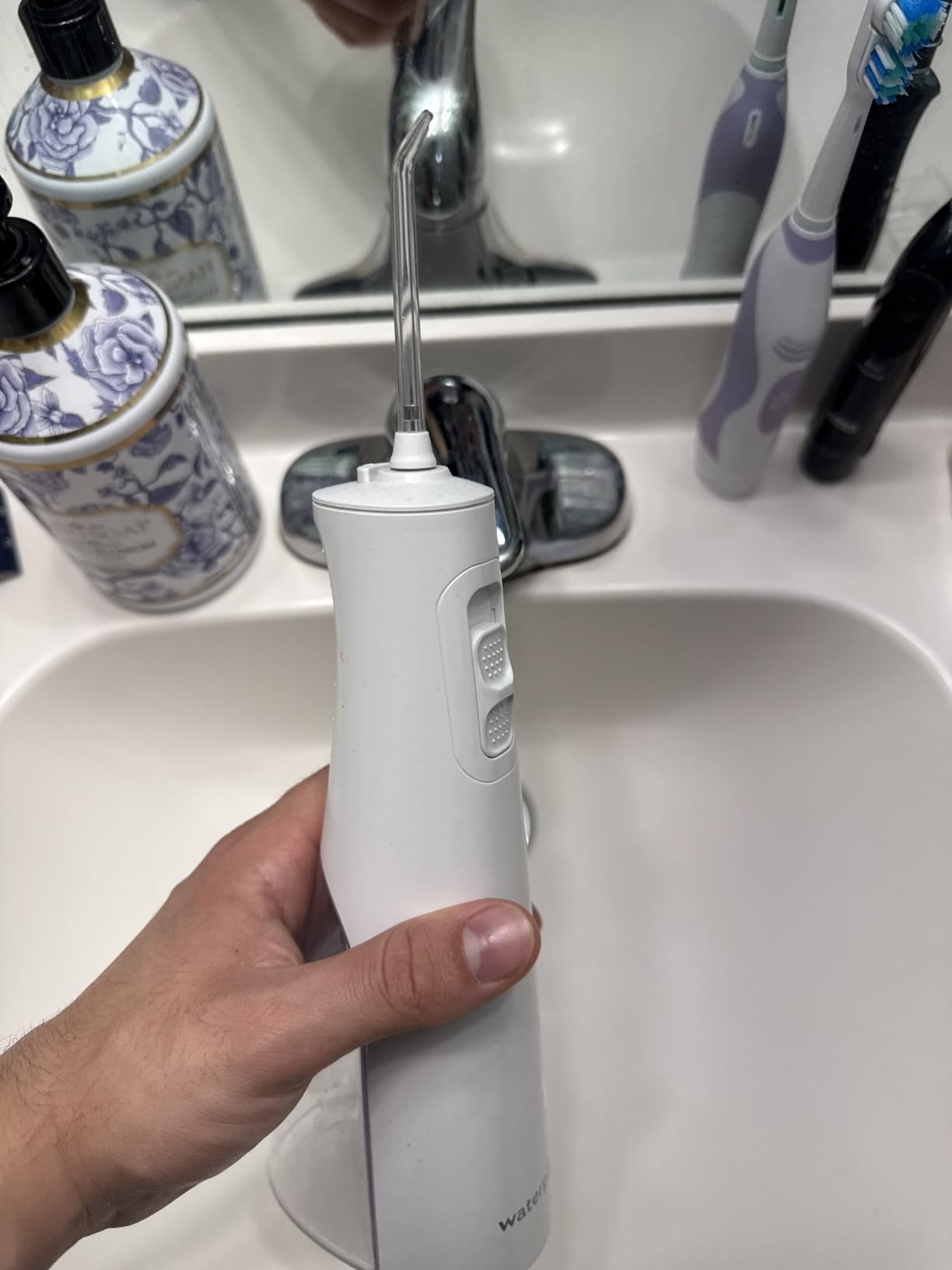 Waterpik Cordless Pulse 3100 Rechargeable Portable Water Flosser for Teeth, Gums, Braces Care and Travel with 2 Flossing Tips, Waterproof for Shower Use, ADA Accepted, WF-20 White, Amazon Exclusive customer photo 1