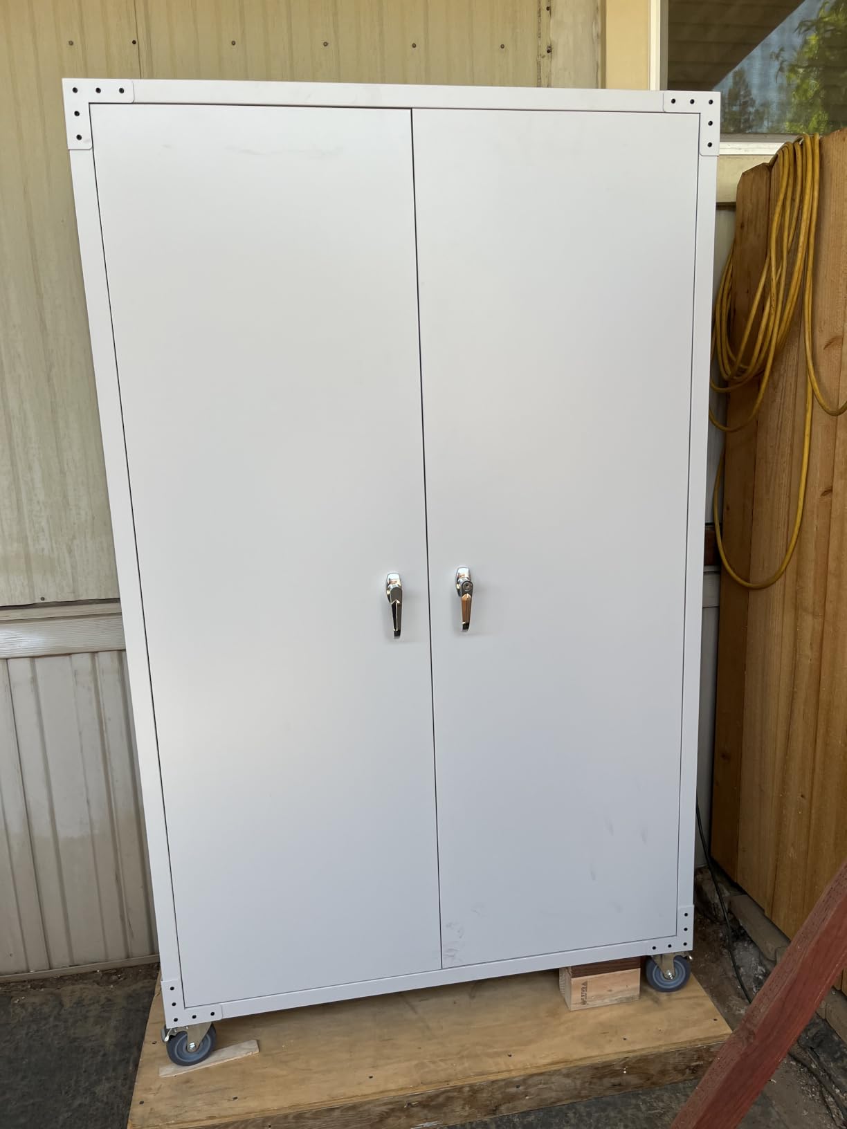 VINGLI Upgraded Wide & Deep Garage Storage Cabinet, Metal Storage Cabinet with Pegboards, Wheels, Locking Doors and Adjustable Shelves customer photo 2