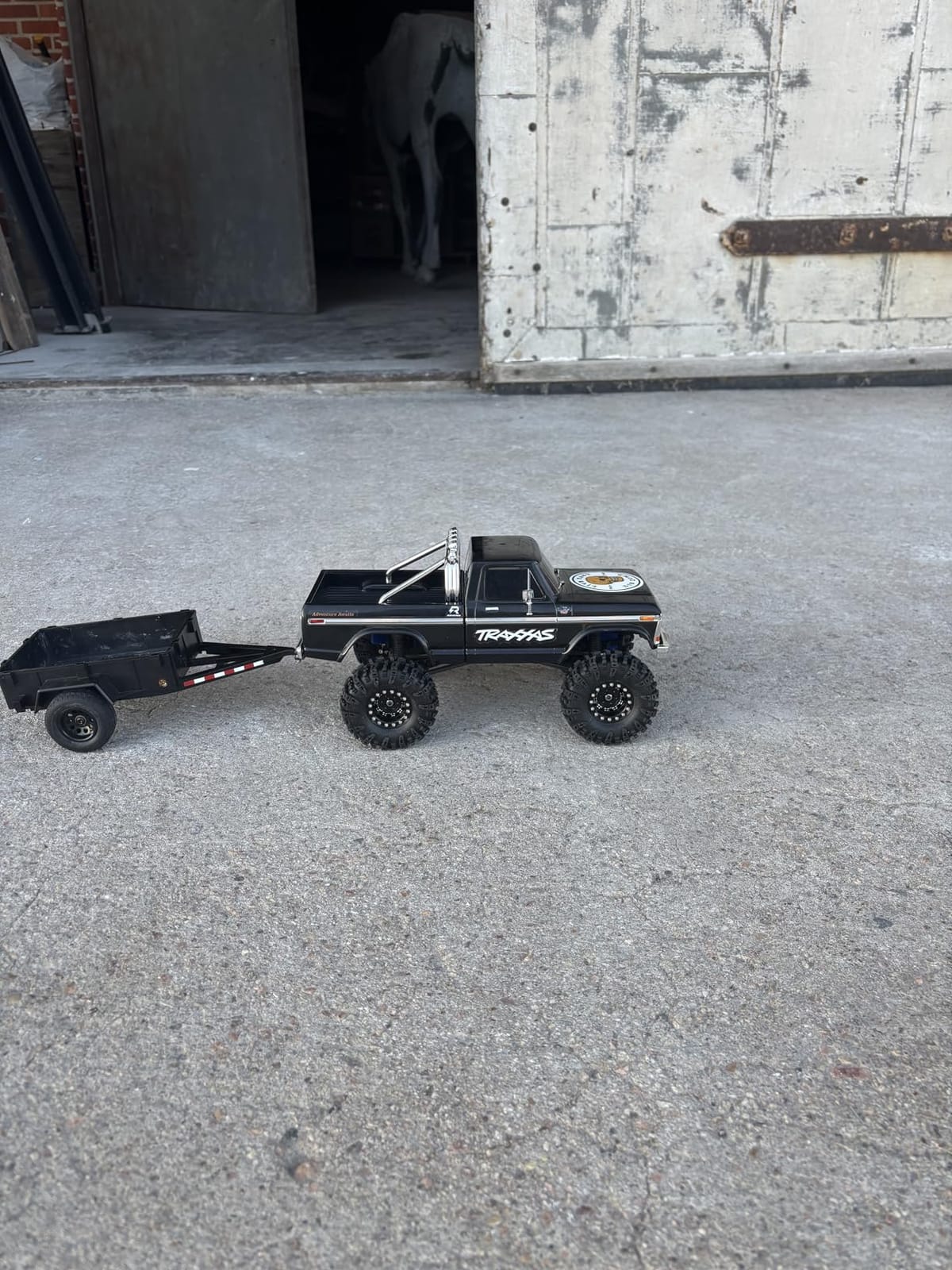 Traxxas 1/18 TRX-4M F-150 High Trail Crawler Truck customer photo 2