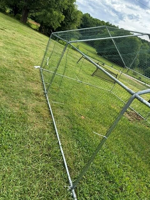 NUGRIART Large Metal Chicken Coop Walk-in Poultry Cage with Water-Resident and Anti-UV Cover Duck Rabbit Cat House Outdoor Chicken Run Pen with Spire Shaped Cage customer photo 1