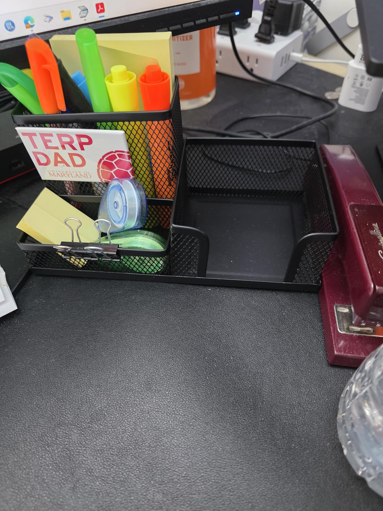 M&G Mesh Pen Holder Desk Organizers Pencil Holder for Desk Black, 3 Compartments Metal Office Supply Organizer with Sticky Notes Holder for School Home Office customer photo 1
