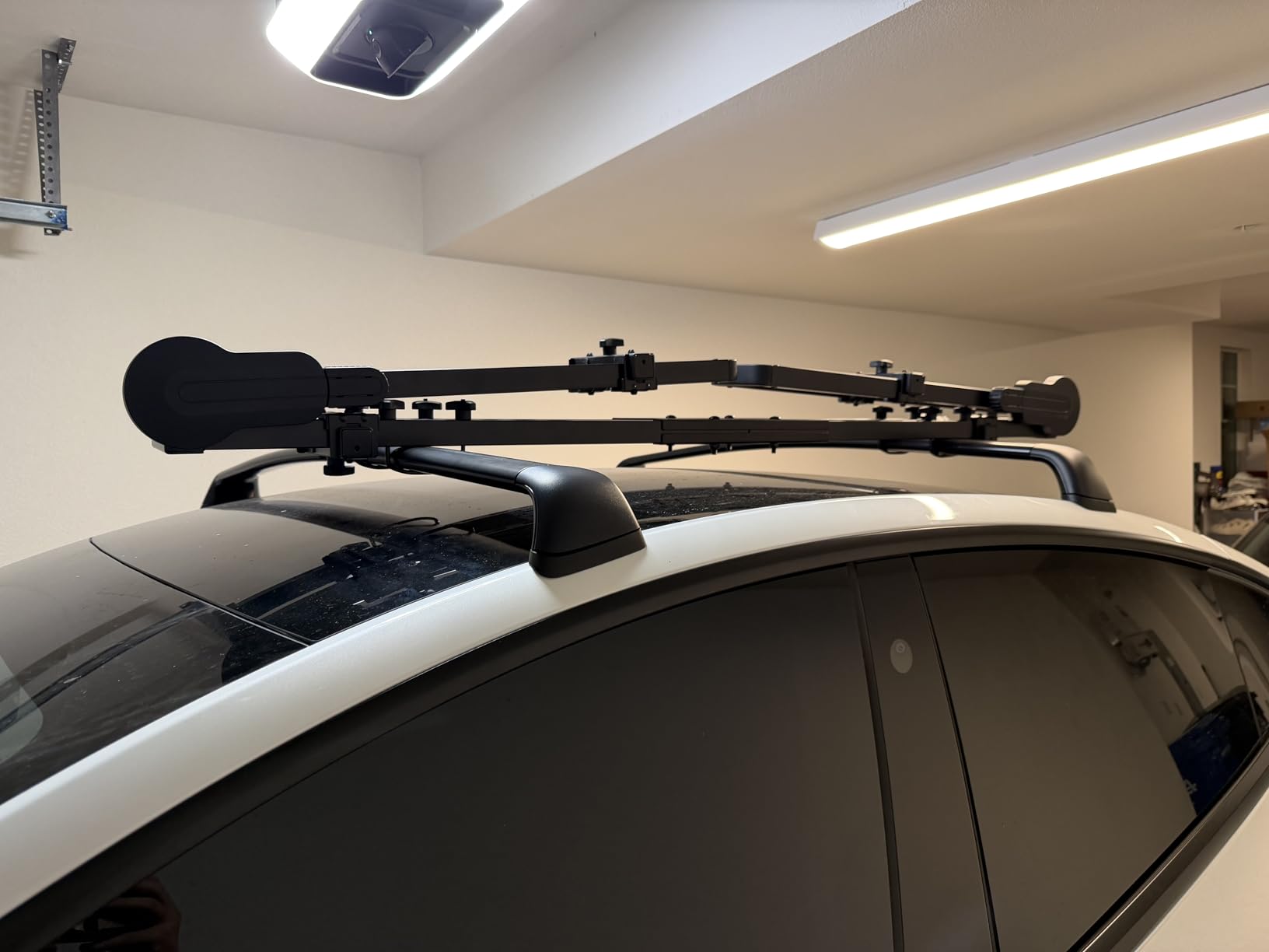 Roof Bike Rack, Upright Dual-Arm Rooftop Bike Carrier for Car SUV customer photo 1