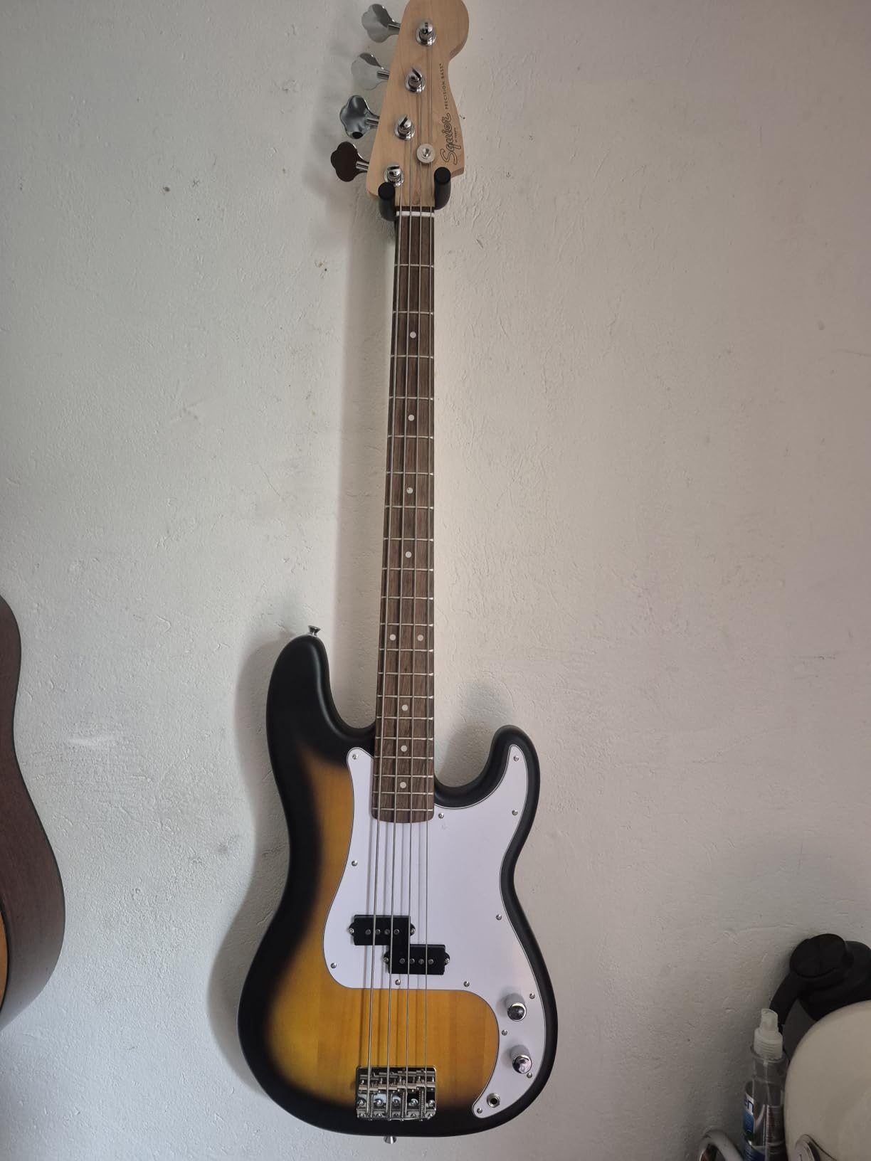 Fender Squier Debut Series Precision Bass Guitar, Beginner Guitar, with 2-Year Warranty, Includes Free Lessons, Dakota Red with Matte Finish customer photo 1