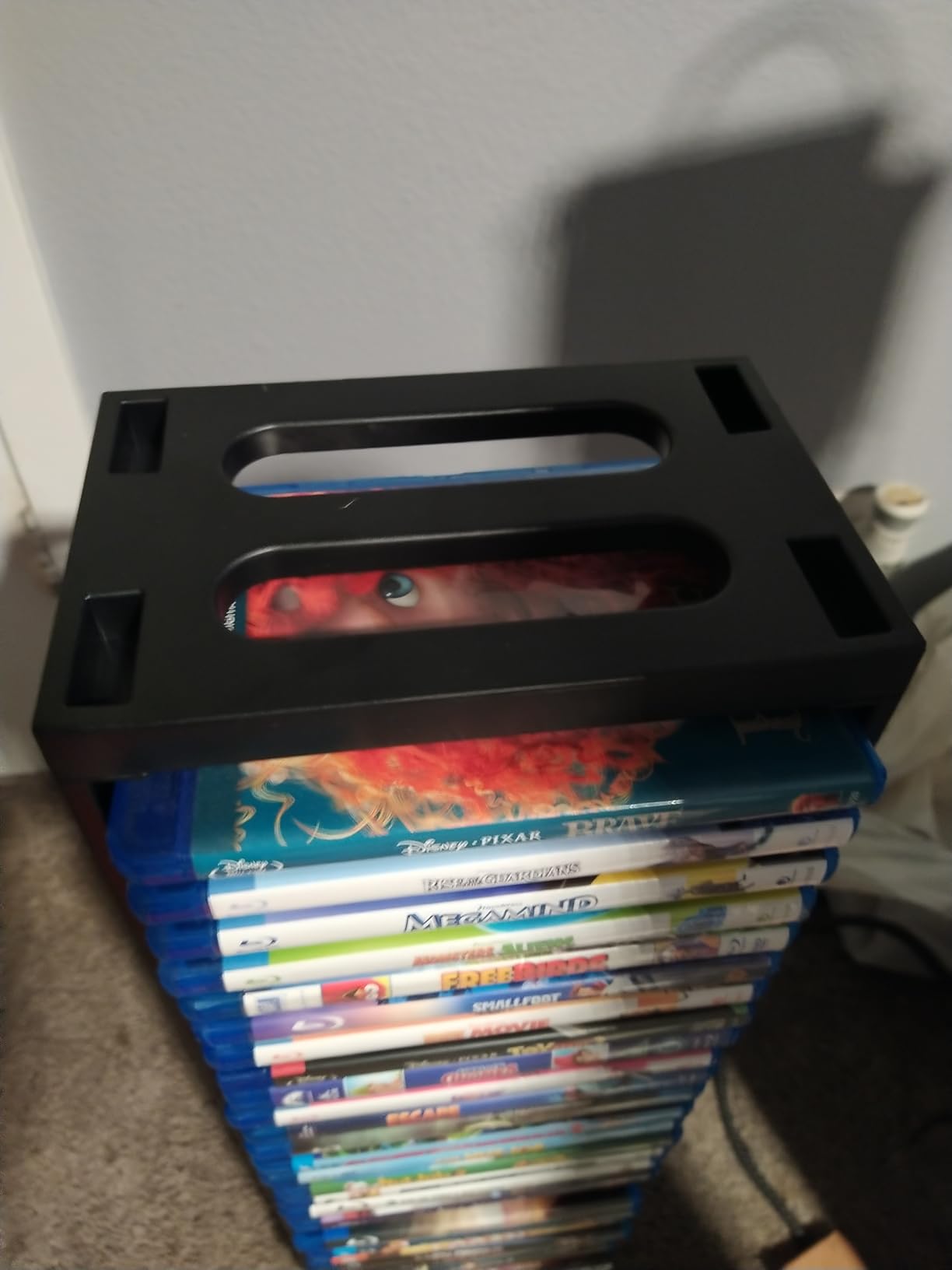 TNP Video Game Storage Tower for PS5 and Nintendo Switch, 12 Cases, Black | Universal Game Case Holder for Ps4, Ps3, Xbox One, Xbox Series X/S and Blu-Ray Discs; Compact Vertical Organizer customer photo 2