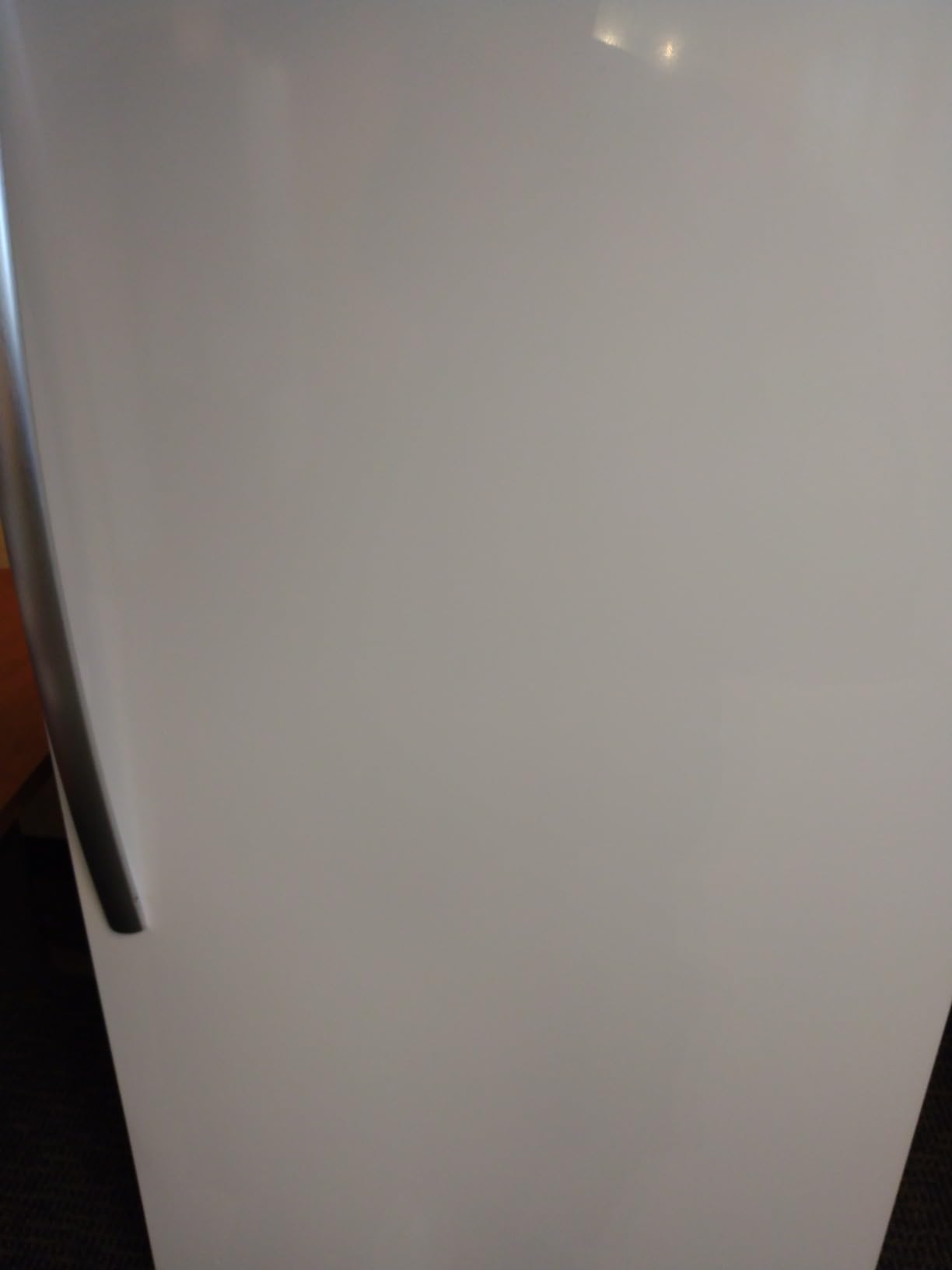 Kenmore Upright Freezer-Convertible Refrigerator/Freezer, 4 Shelves, Garage Ready, Meat Storage, Auto Defrost, 21.0 Cubic Feet Capacity, White customer photo 2