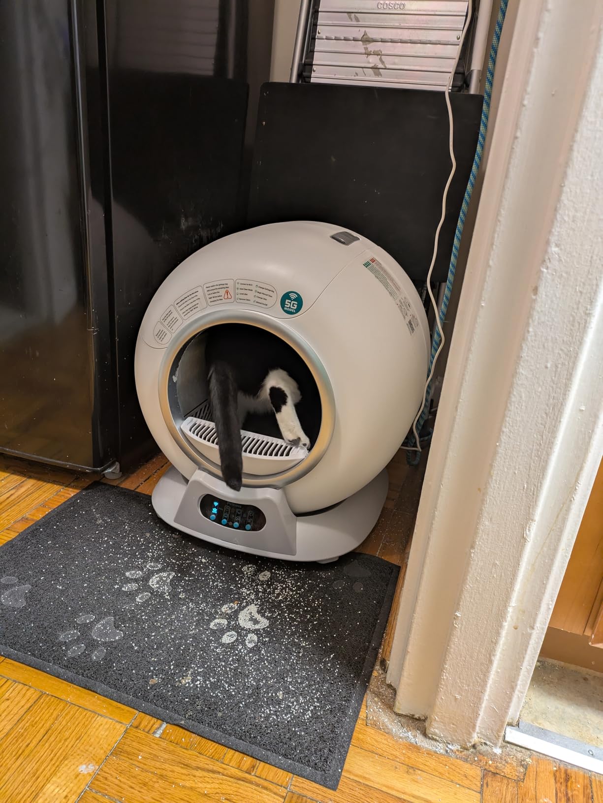 Petcove PurrTek Automatic Litter Box Self Cleaning 5GHz Wi-Fi, Odor Control | Quiet Operation with App Sealed Waste Bin, Advanced Safety Sensors, Auto Smart Self Cleaning Cat Litter Box for Multiple Cats customer photo 2