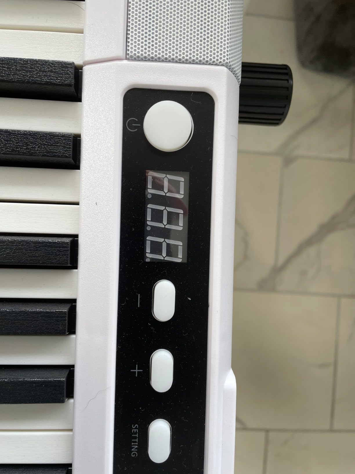 Donner Piano Keyboard 88 Keys, Beginner Digital Piano Velocity-Sensitive Keys, Portable Electric Piano with Stand, Sustain Pedal, Carrying Case and Keyboard Stickers, DEP-1 customer photo 1