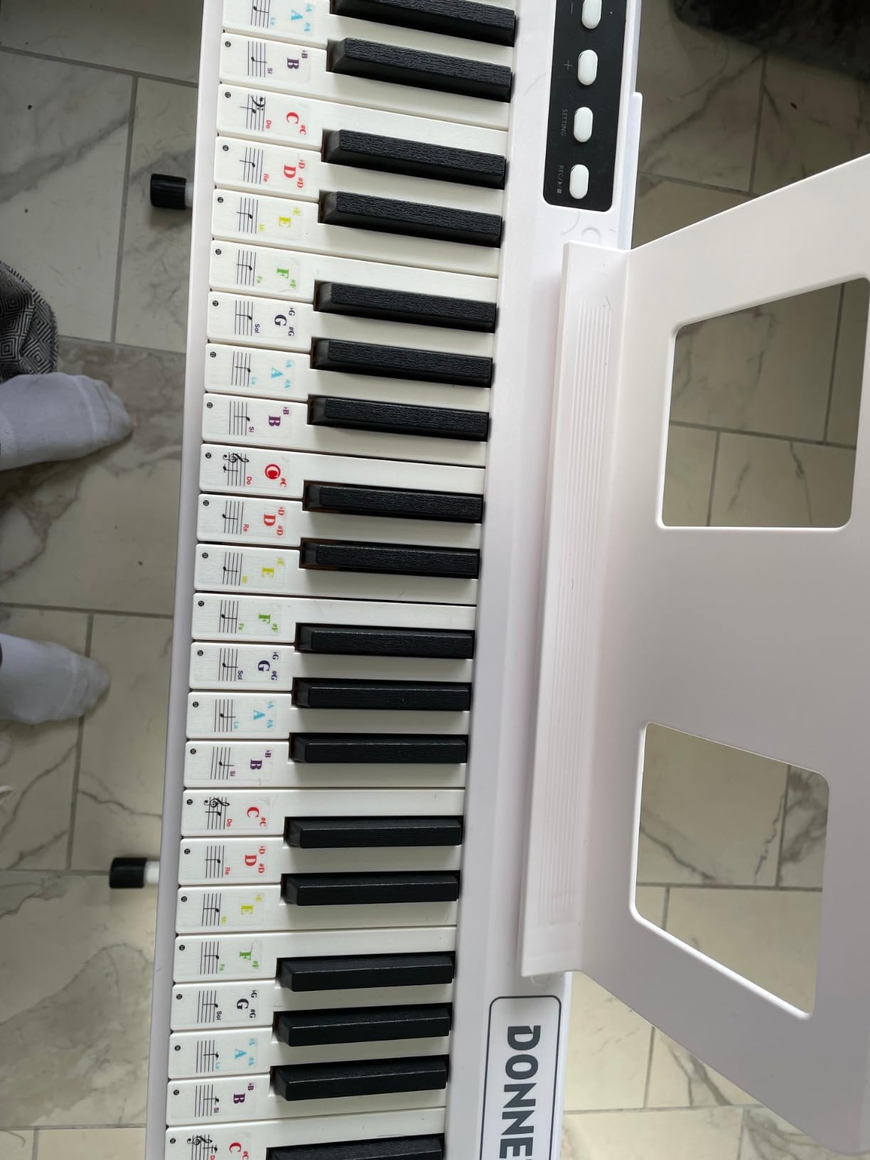 Donner Piano Keyboard 88 Keys, Beginner Digital Piano Velocity-Sensitive Keys, Portable Electric Piano with Stand, Sustain Pedal, Carrying Case and Keyboard Stickers, DEP-1 customer photo 2