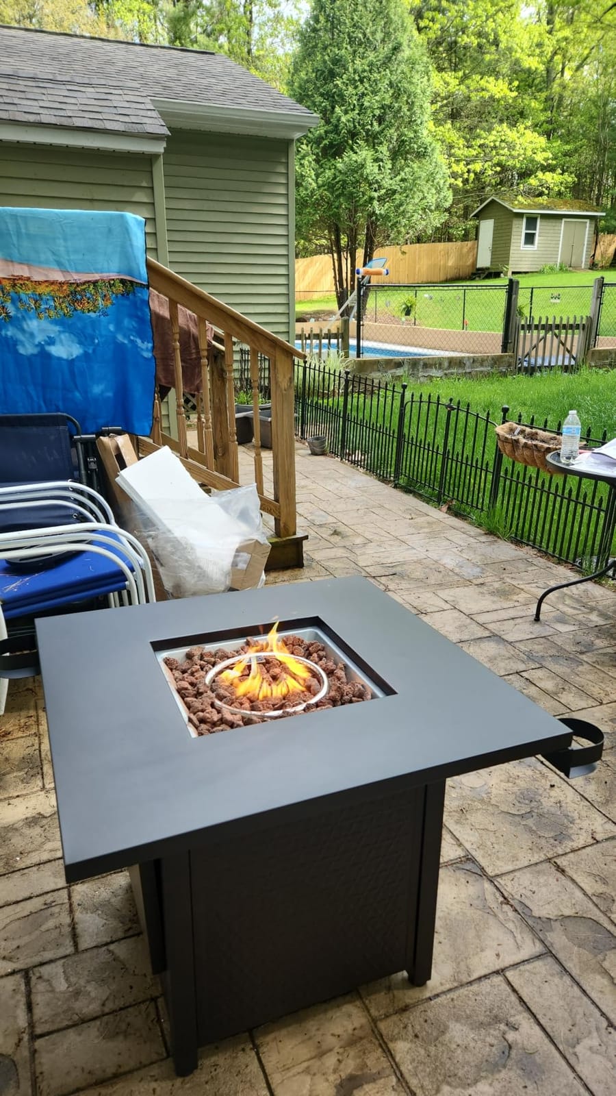 Ciays Propane Fire Pits 32 Inch Outdoor Gas Fire Pit, 50,000 BTU Steel Fire Table with Lid and Lava Rock, Add Warmth and Ambience to Gatherings and Parties On Patio Deck Garden Backyard, Black customer photo 2