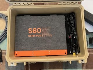 UGREEN Nexode Power Bank 25000mAh 200W Laptop Portable Charger PD 3.1 Fast Charging 90Wh 3-Port Battery Pack with TFT Smart Display for MacBook Pro/Air/iPad/iPhone 17/16/Samsung S26/Dell/HP and More customer photo 2