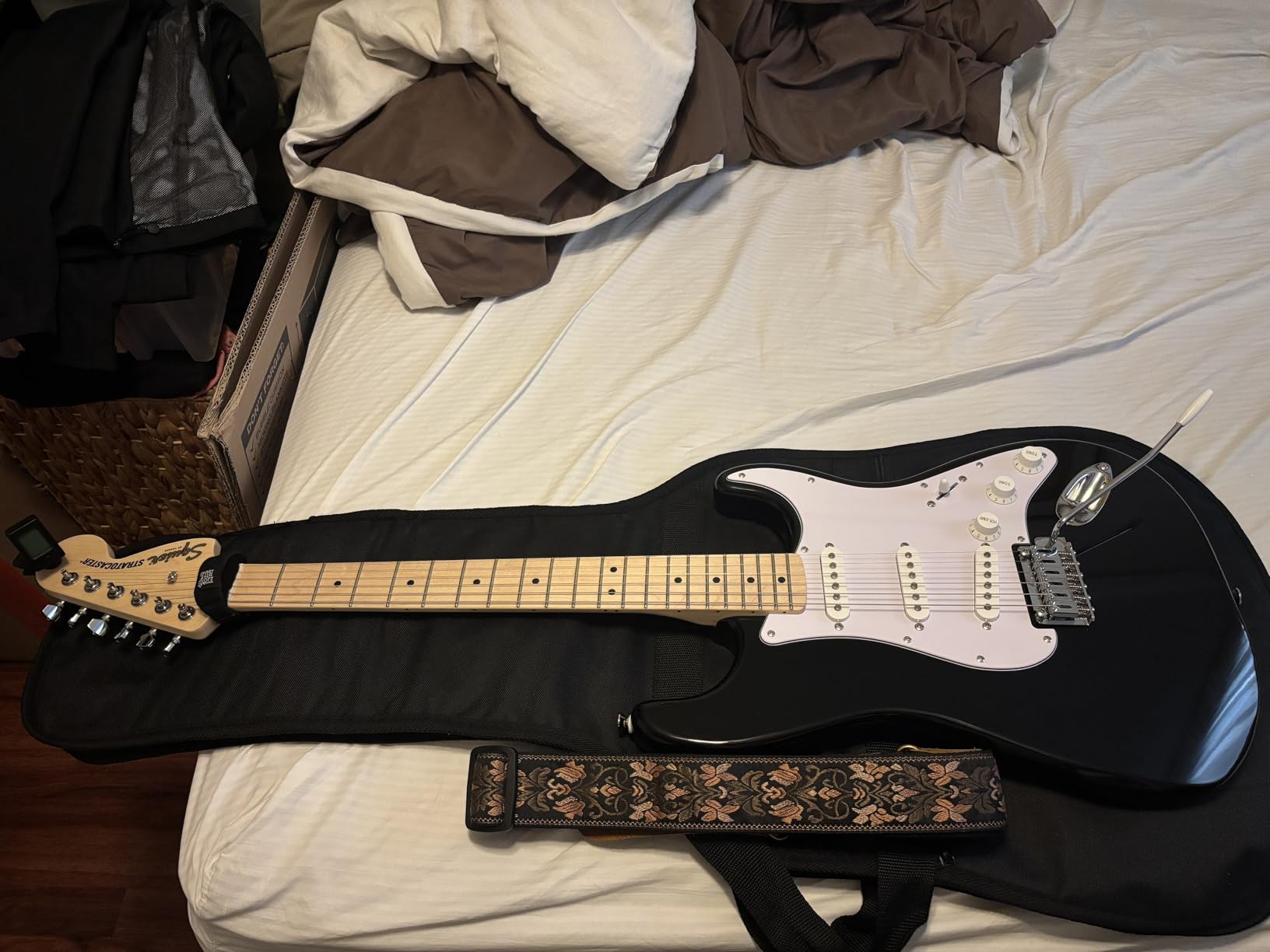 Fender Affinity Series HSS Stratocaster with Laurel FB - Metallic Black customer photo 2