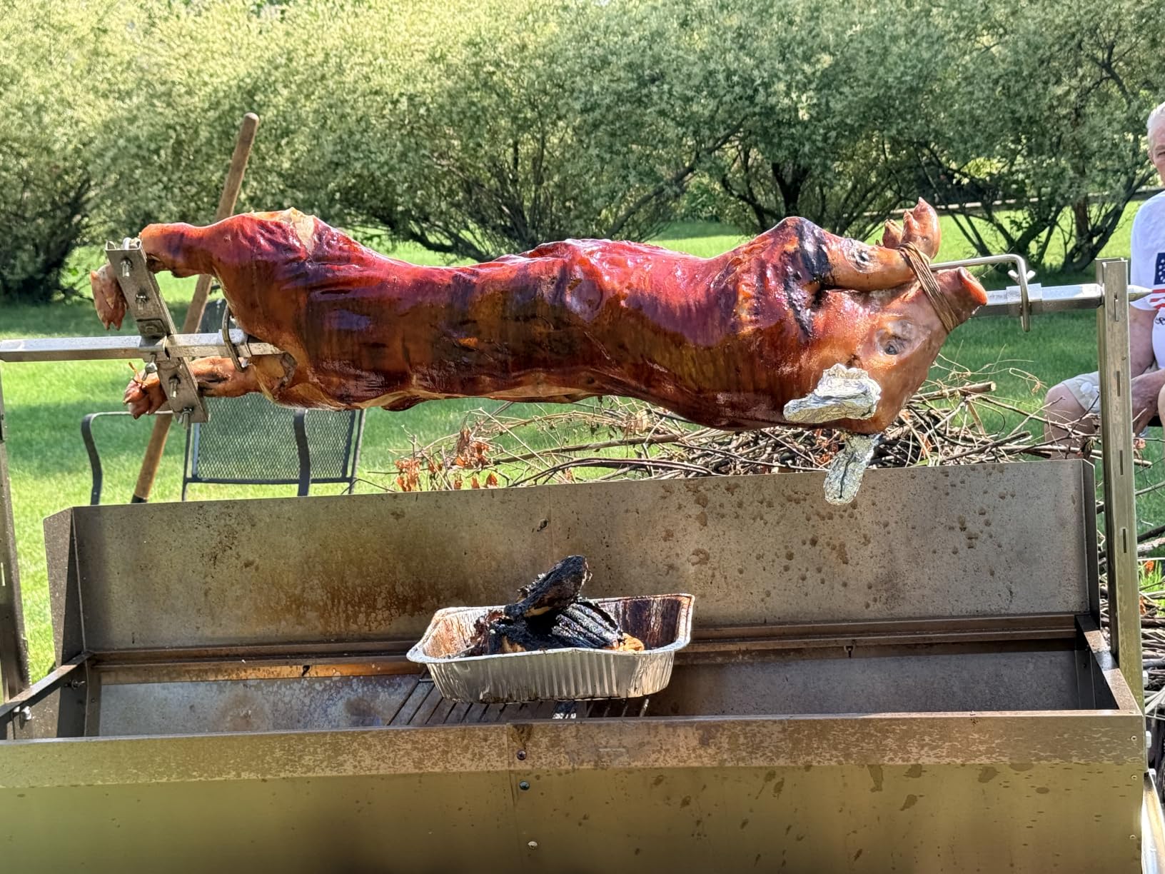DEWOSEN 50W Rotisserie Grill With Wind Screen - 51 Inch BBQ Outdoor Pig & Lamb Spit Roaster - 132LBS/60KG Stainless Steel Charcoal Spit Rotisserie Grill for Camping & Outdoor Barbecue customer photo 1