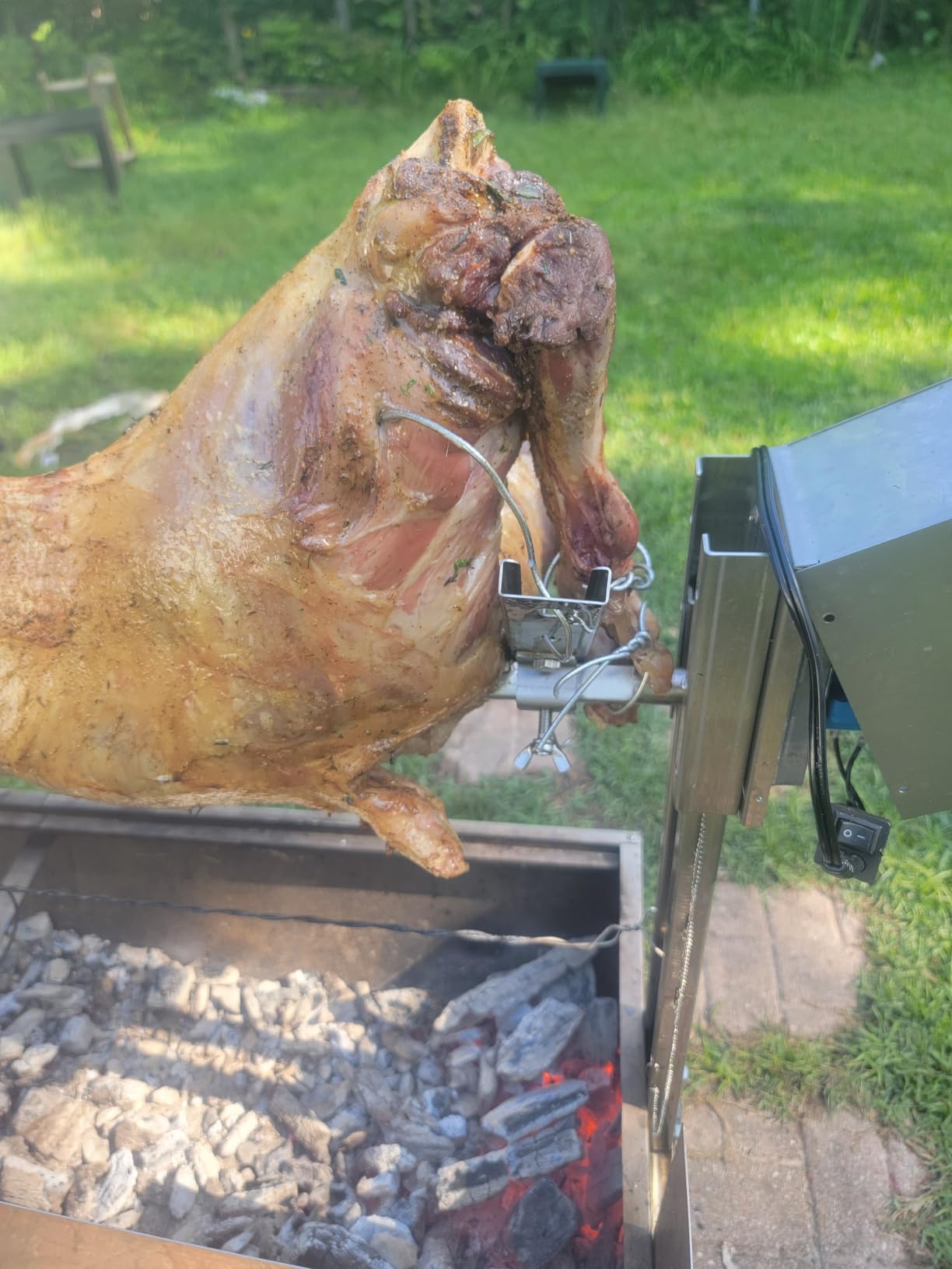 DEWOSEN 50W Rotisserie Grill With Wind Screen - 51 Inch BBQ Outdoor Pig & Lamb Spit Roaster - 132LBS/60KG Stainless Steel Charcoal Spit Rotisserie Grill for Camping & Outdoor Barbecue customer photo 2