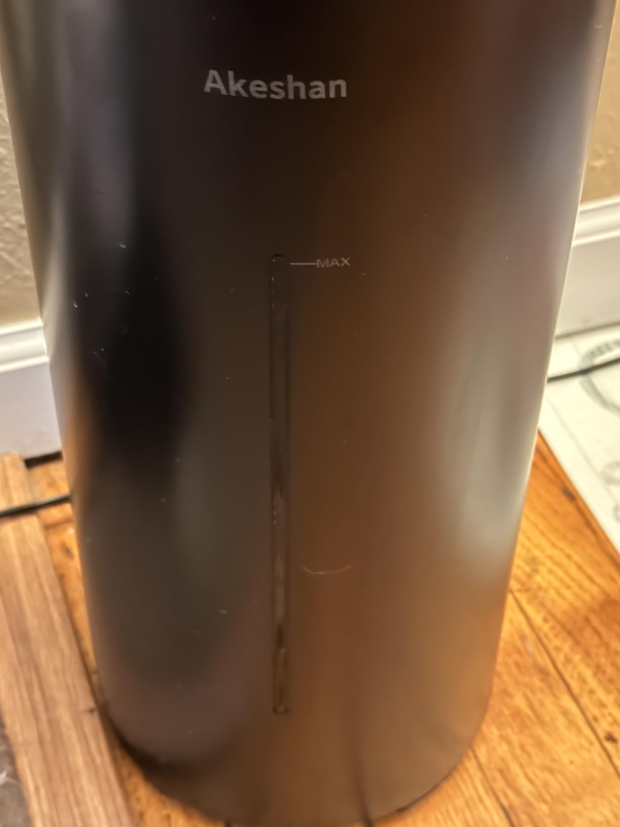 Large Humidifiers for Bedroom, 9L/2.5Gal Ultrasonic Cool Mist, Easy Clean with 350ML/H Mist Speed, Quiet Tower, Suitable for Kids Room Plant Yoga Office Study Room customer photo 1