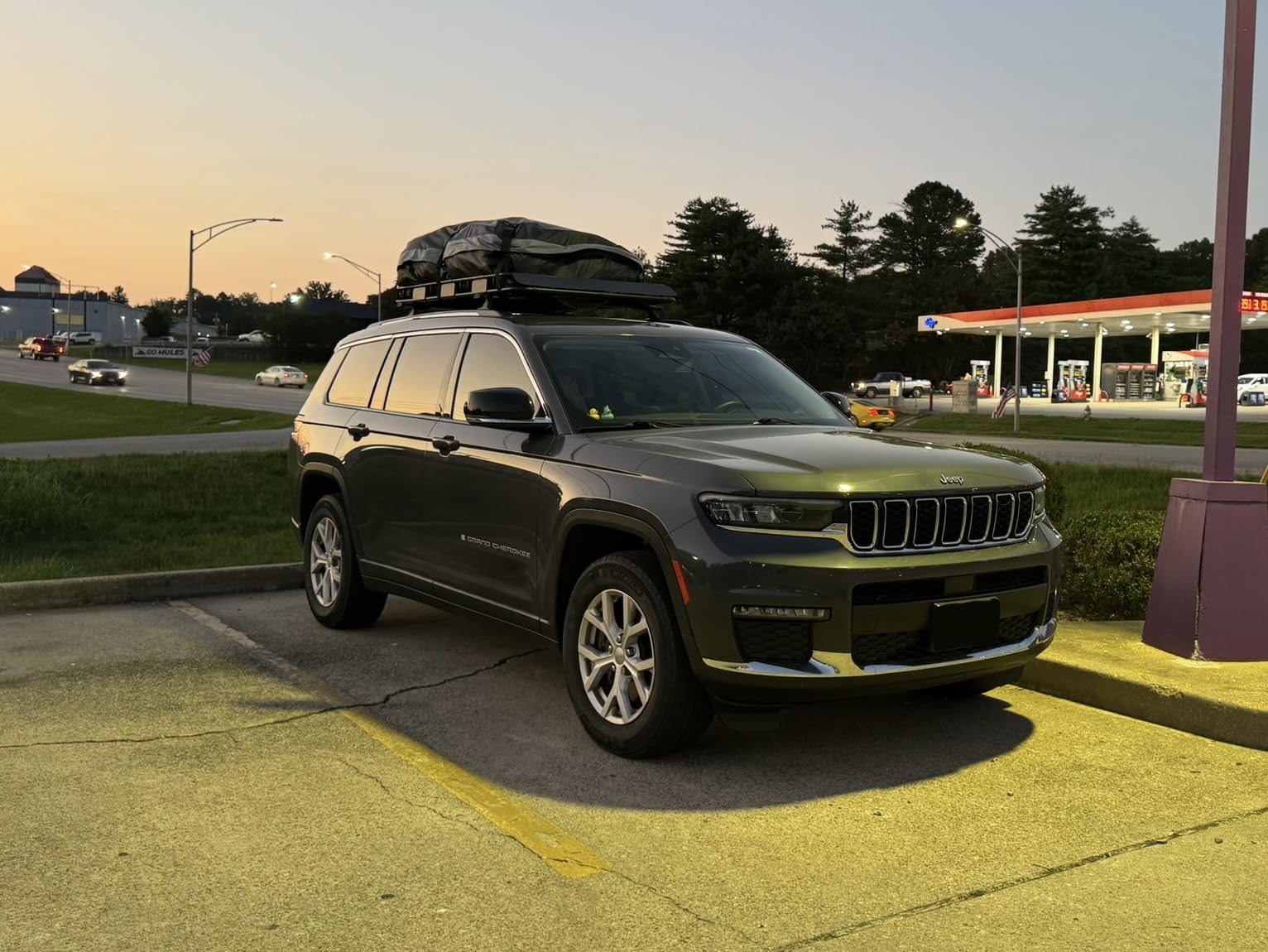 Asinking Car Rooftop Cargo Carrier Bag - 100% Waterproof Heavy Duty Car Roof Luggage Carrier 21 Cubic Feet, Fits All Vehicles with/Without Roof Rack - Easy Install & Triply Reinforced for Secure Use customer photo 2