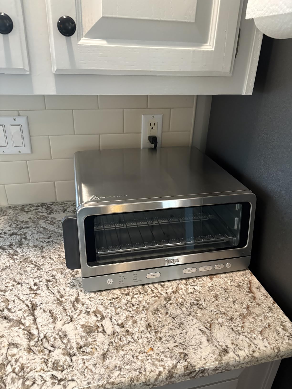 Ninja Flip Toaster Oven & Air Fryer, 8-in-1, Stainless Steel, SP151, Flip Up & Away customer photo 2