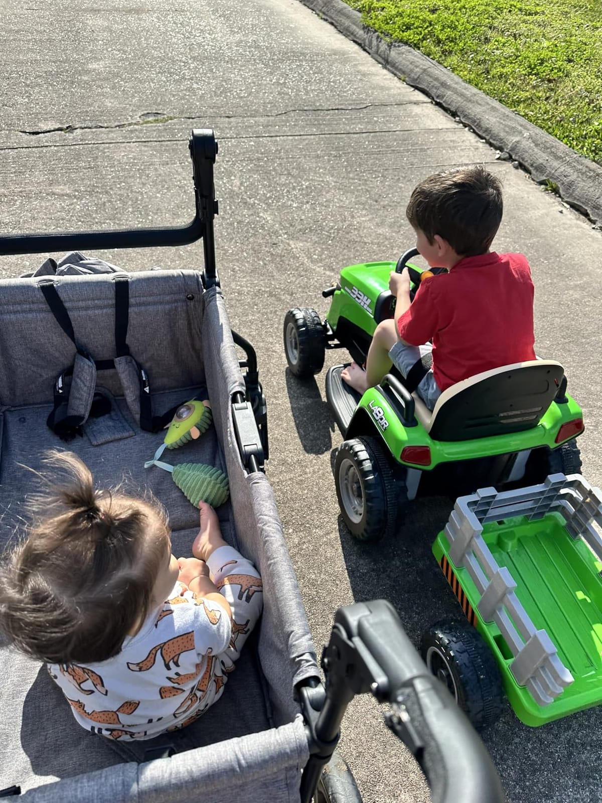 ARBELI 12V 7AH Kids Ride On Tractor w/Trailer & Remote Control, Green | Ride on toys for kids ages 2-5, dual 45w motors, shifter, 66lbs weight capacity, bluetooth music, birthday gift customer photo 1
