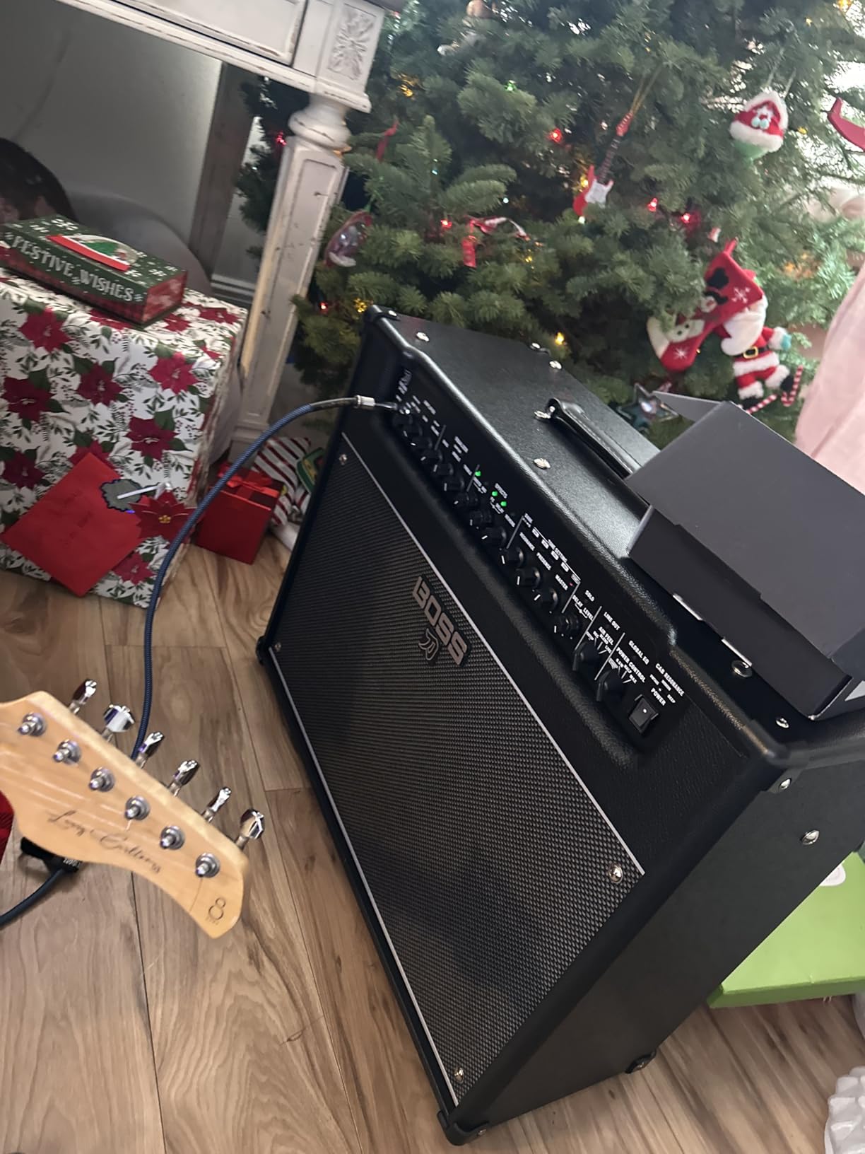 BOSS Katana Artist Gen 3 Guitar Amplifier | Flagship 100-Watt Combo Amp | 12-Inch Waza Speaker | Evolved Tube Logic Sound | Sophisticated Tone Tools | Advanced Performance Features | 12 Inch Waza Speaker, Evolved Tube Logic Sound, Sophisticated Tone Tools, Advanced Performance Features customer photo 2