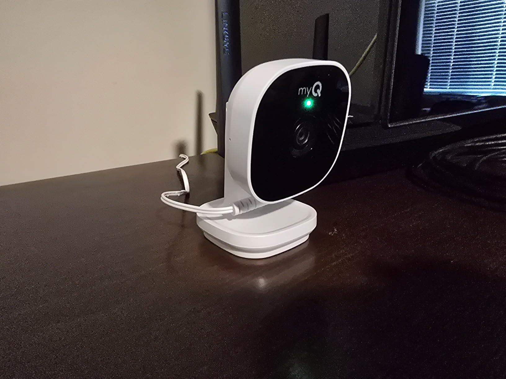 Chamberlain myQ Smart Indoor Security Camera - 1080p HD Video, Night Vision, Motion Detection, Wi-Fi, Two-Way Audio, Smartphone Control customer photo 2