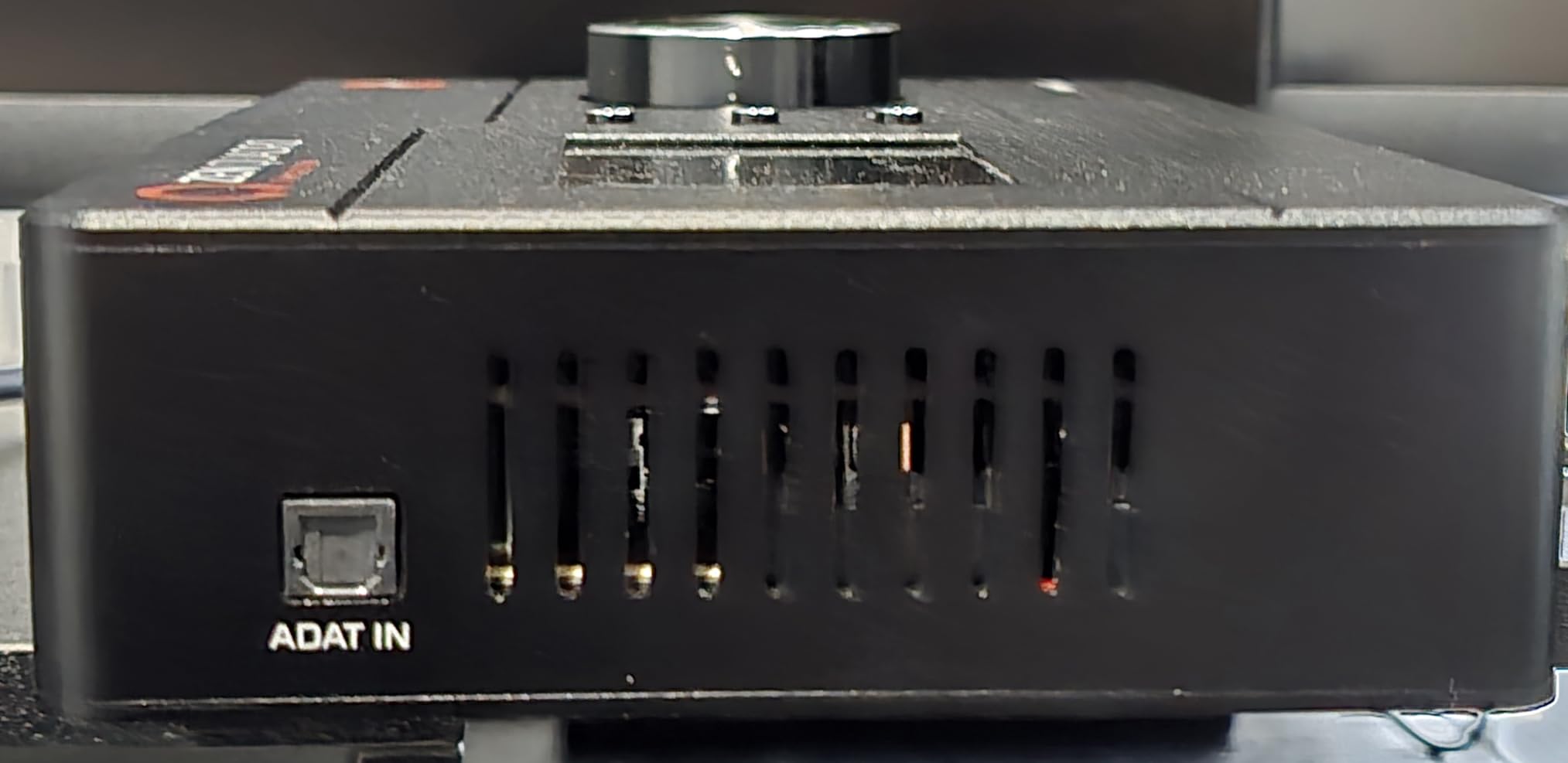 Antelope Audio Zen Quadro Synergy Core Thunderbolt Audio Interface, 14-In/10-Out, 4 Mic Preamps, Real-Time FX customer photo 1