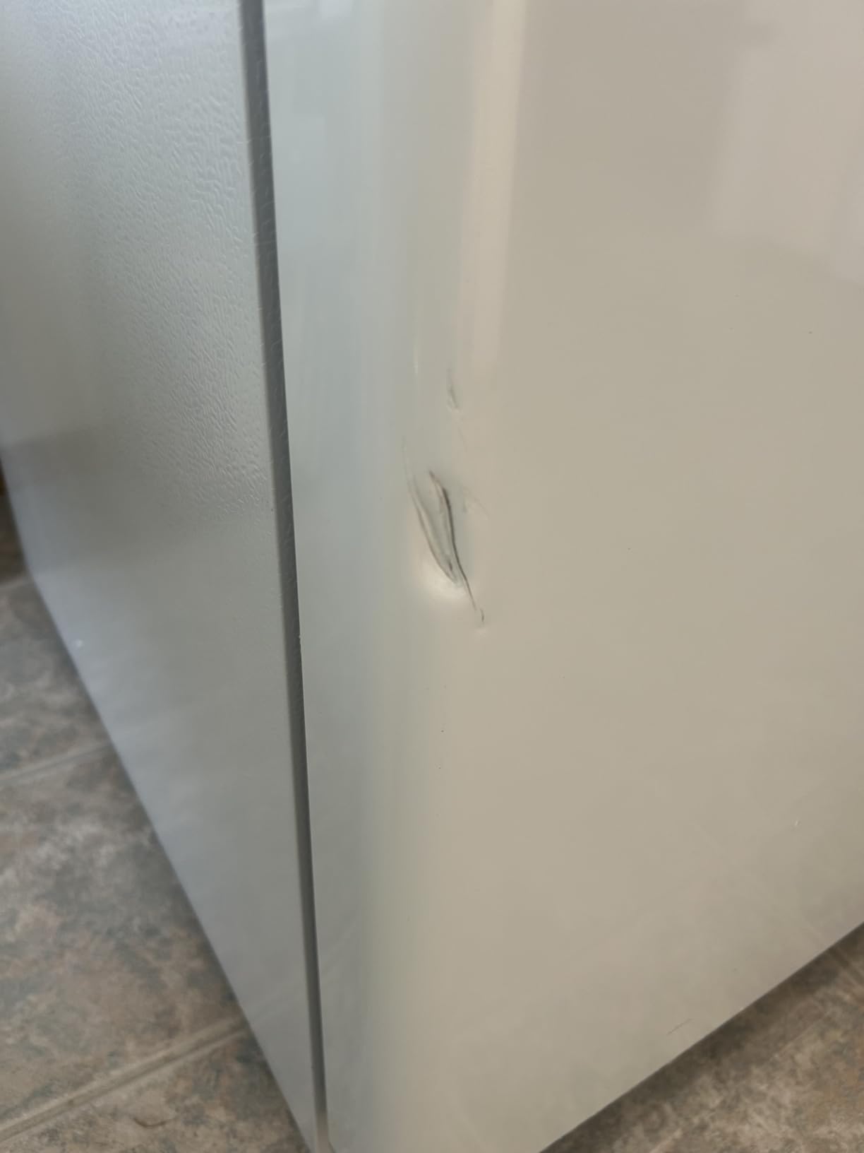 BLACK+DECKER 14 Cu. Ft. Convertible Freezer Refrigerator, Upright Freezer with Glass Shelves, ENERGY STAR rated, Frost Free, BUC1400XW, White customer photo 2