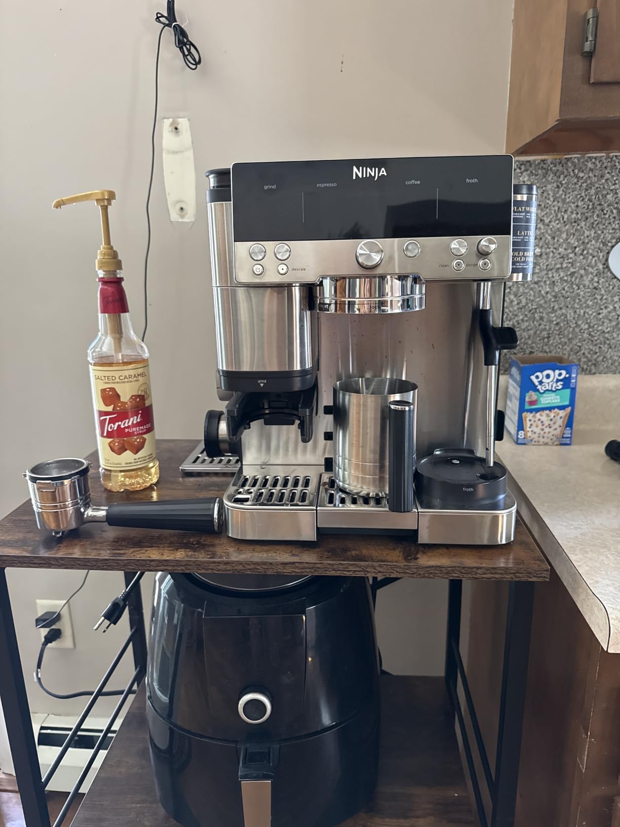 Ninja Luxe Cafe Premier 3-in-1 Espresso Machine, Drip Coffee, & Cold Brew, ES601 customer photo 1