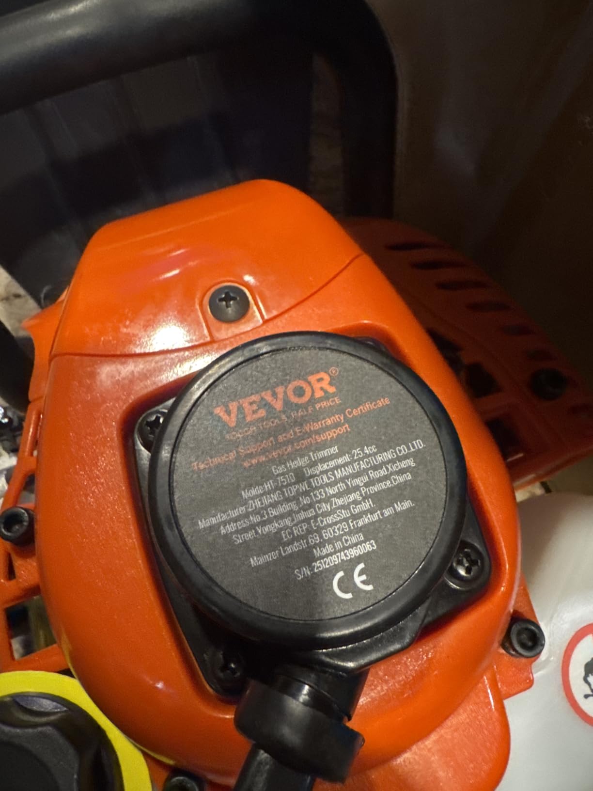 VEVOR Gas Hedge Trimmer 2 Cycle, 23.2-Inch 26cc Dual Sided Blade, Handheld, Lightweight, EPA, CE, EMC Certified customer photo 1