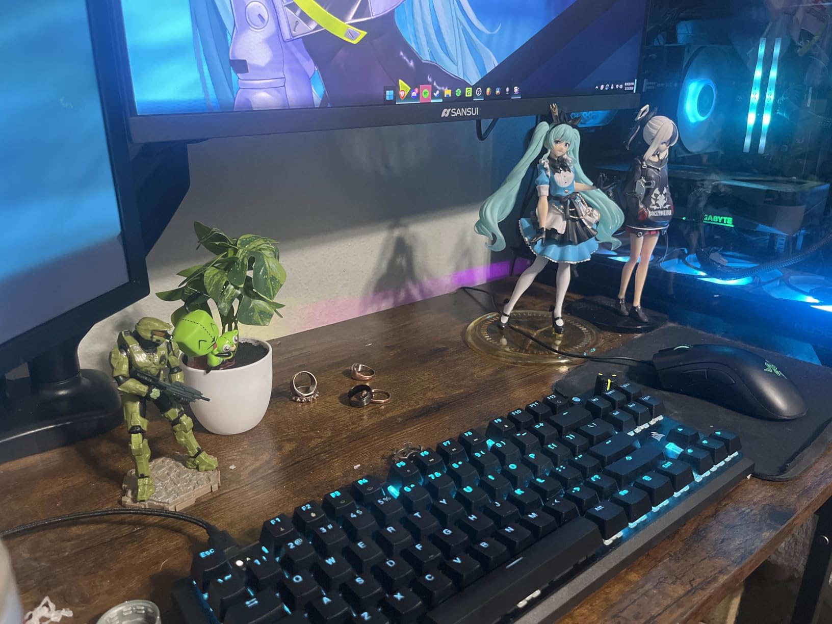 Corsair K70 CORE TKL RGB Tenkeyless Mechanical Wired Gaming Keyboard - Pre-Lubed MLX Red v2 Linear Switches, SOCD, ABS Double-Shot Keycaps, Sound Dampening, 1000Hz Polling, QWERTY NA - Black customer photo 1