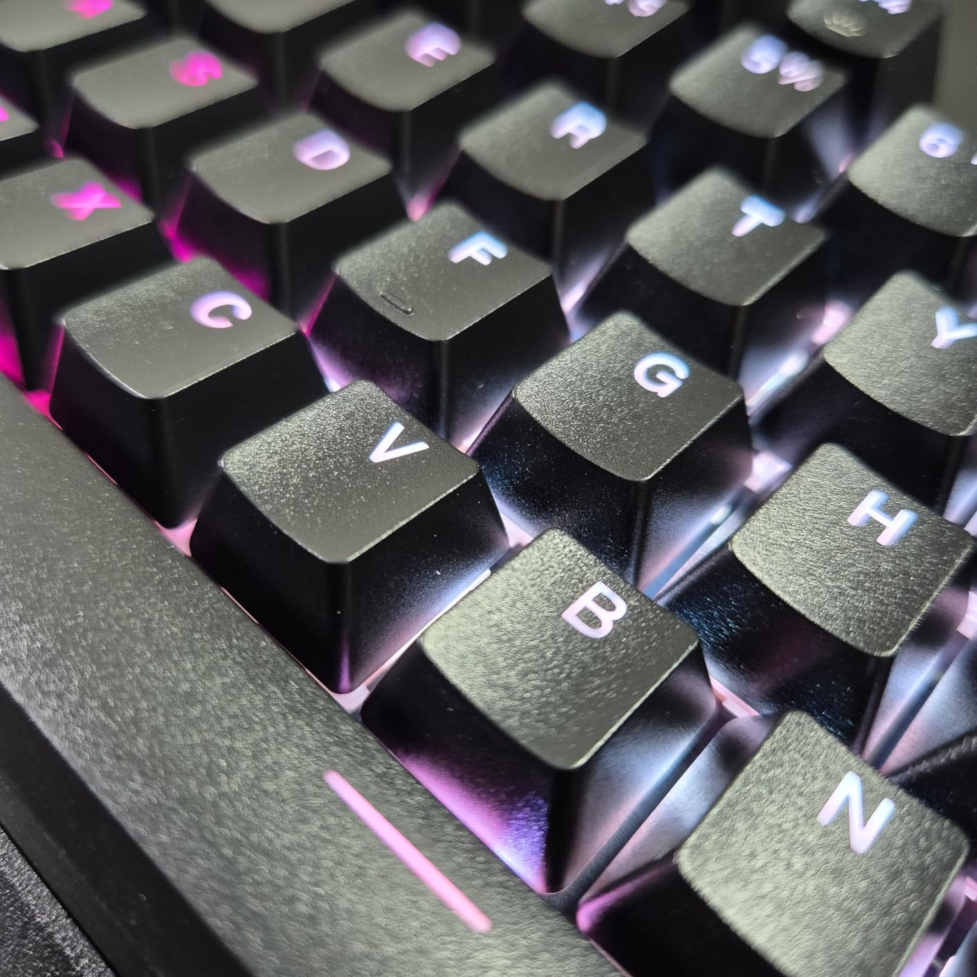 Corsair K70 CORE TKL RGB Tenkeyless Mechanical Wired Gaming Keyboard - Pre-Lubed MLX Red v2 Linear Switches, SOCD, ABS Double-Shot Keycaps, Sound Dampening, 1000Hz Polling, QWERTY NA - Black customer photo 2