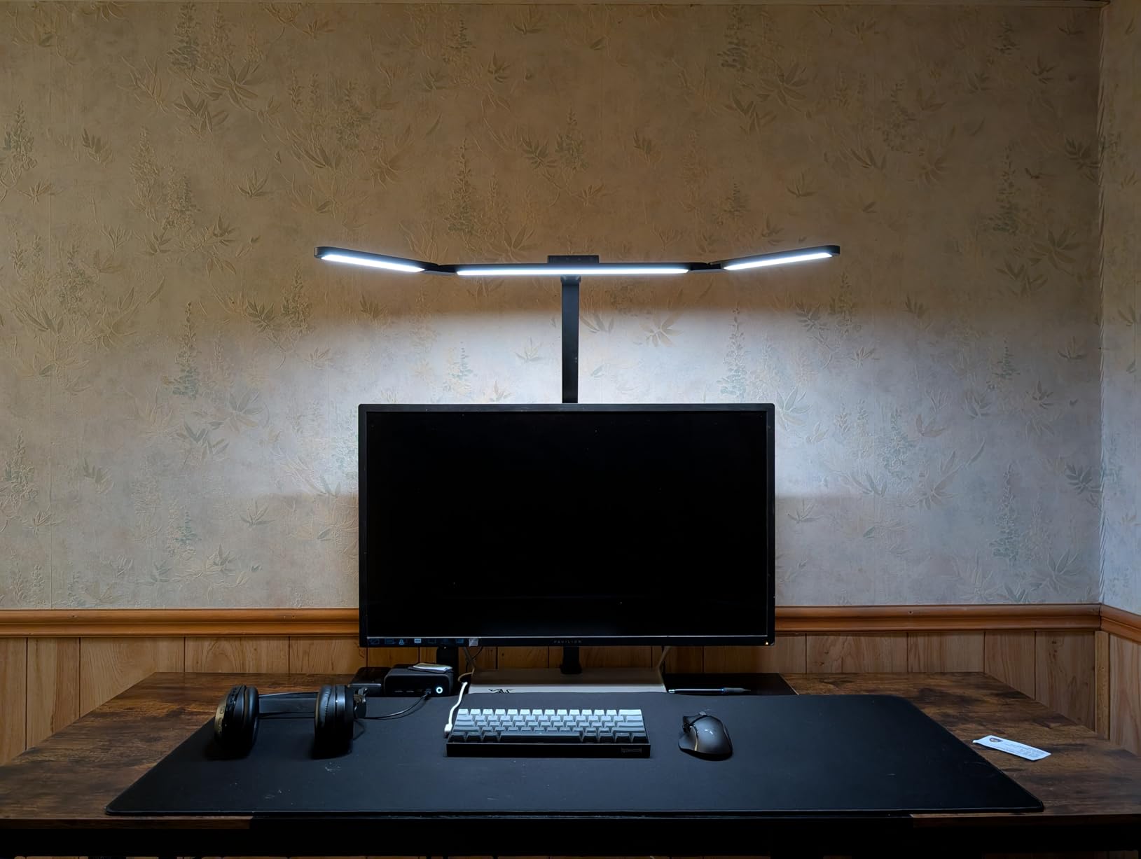 LED Desk Lamp with Clamp, Architect Desk Lamp for Home Office with Remote, 24W Ultra-Bright Desk Light with Stepless Dimming and Stepless Color Temp, Memory Function for Study and Workbench customer photo 2