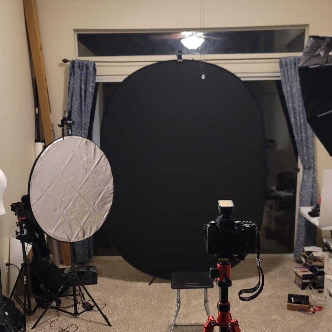 Kate 5x6.5ft(1.5x2m) Collapsible Backdrop White Black Twist Flex Folding Pop up Backgrounds for Photoshoot, Headshots Photo, Video Calls customer photo 2
