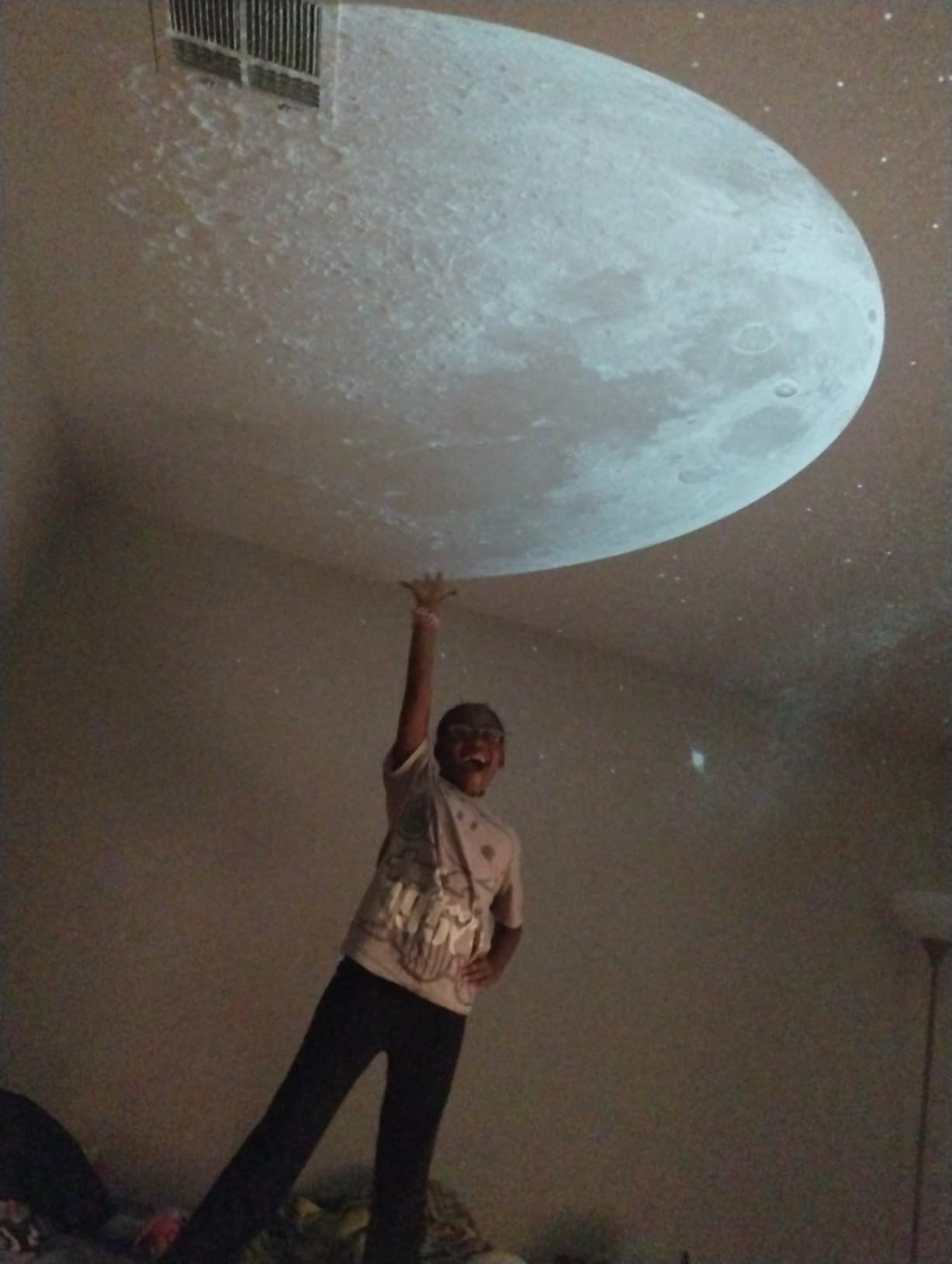 Galaxy Projector, Star Projector Planetarium with 13 Disc for Bedroom Deko | 5K HD Projection, Dynamic Meteor, RGB Ambient Light Strip, Auto Timer, Expandable Slide Set, Gift for Kids & Adults customer photo 2