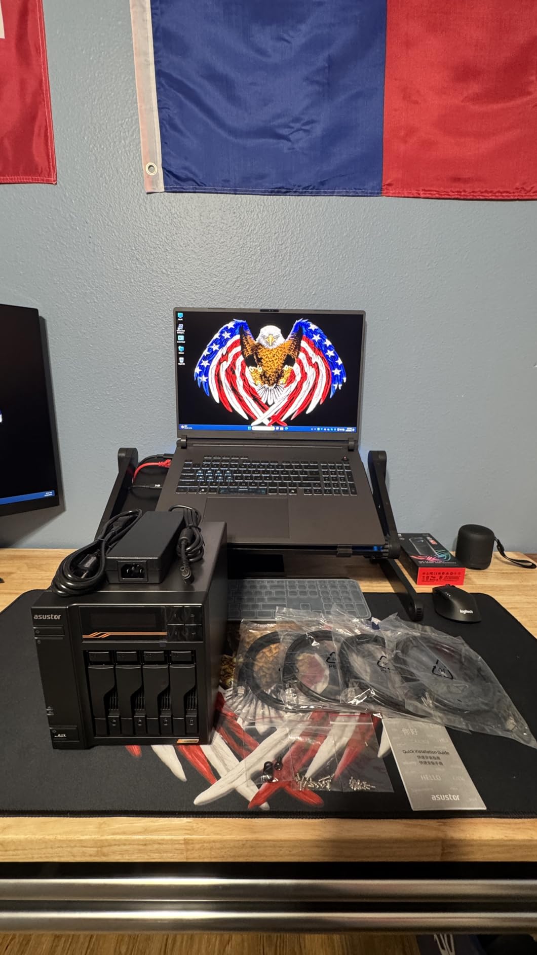Asustor Lockerstor 4 Gen3 AS6804T, 4 Bay NAS, AMD Ryzen 3.8GHz Quad-Core, 16GB ECC DDR5, 4 M.2 NVMe Slots, Dual 5GbE & 10GbE Port (Diskless) customer photo 2
