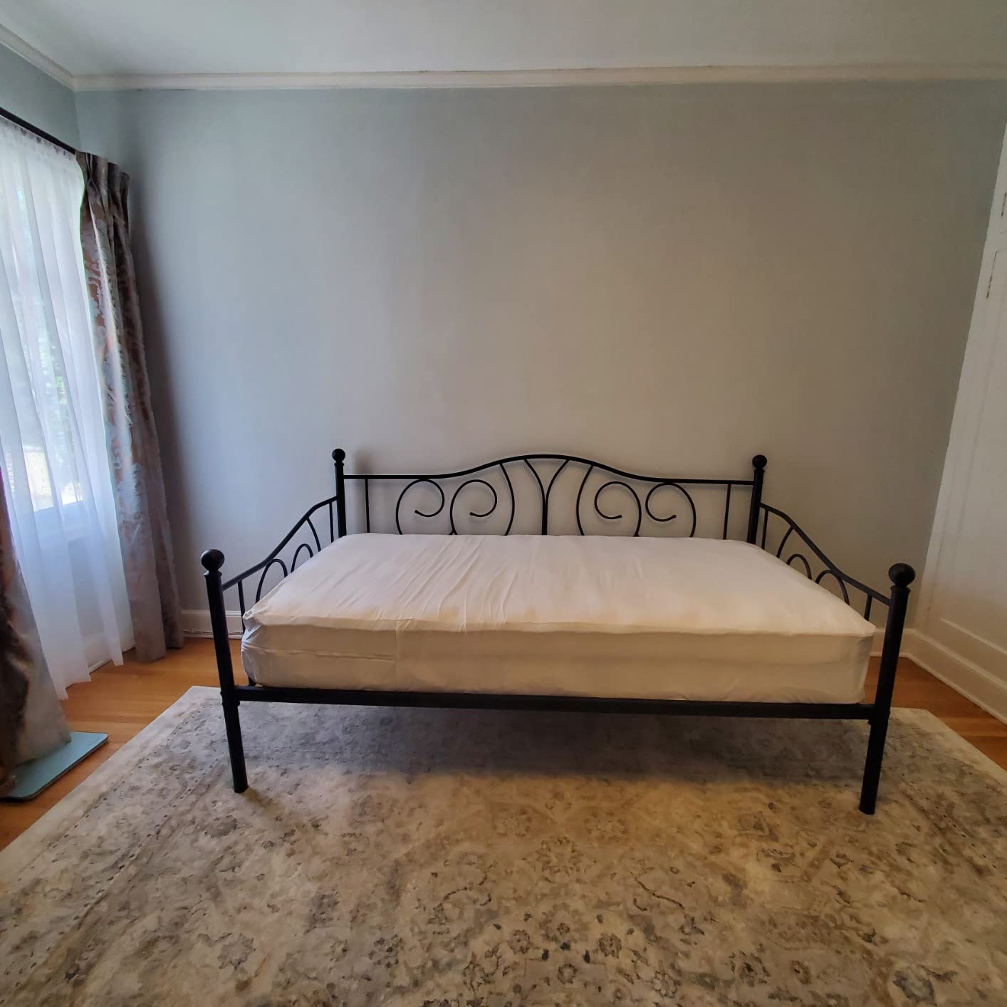 VECELO Twin Daybed Frame with Metal Slats, Modern Platform Bed Sofa for Living Room Bedroom Guest Room, Under-Bed Storage Space, Heavy Duty/Easy Assembly customer photo 2