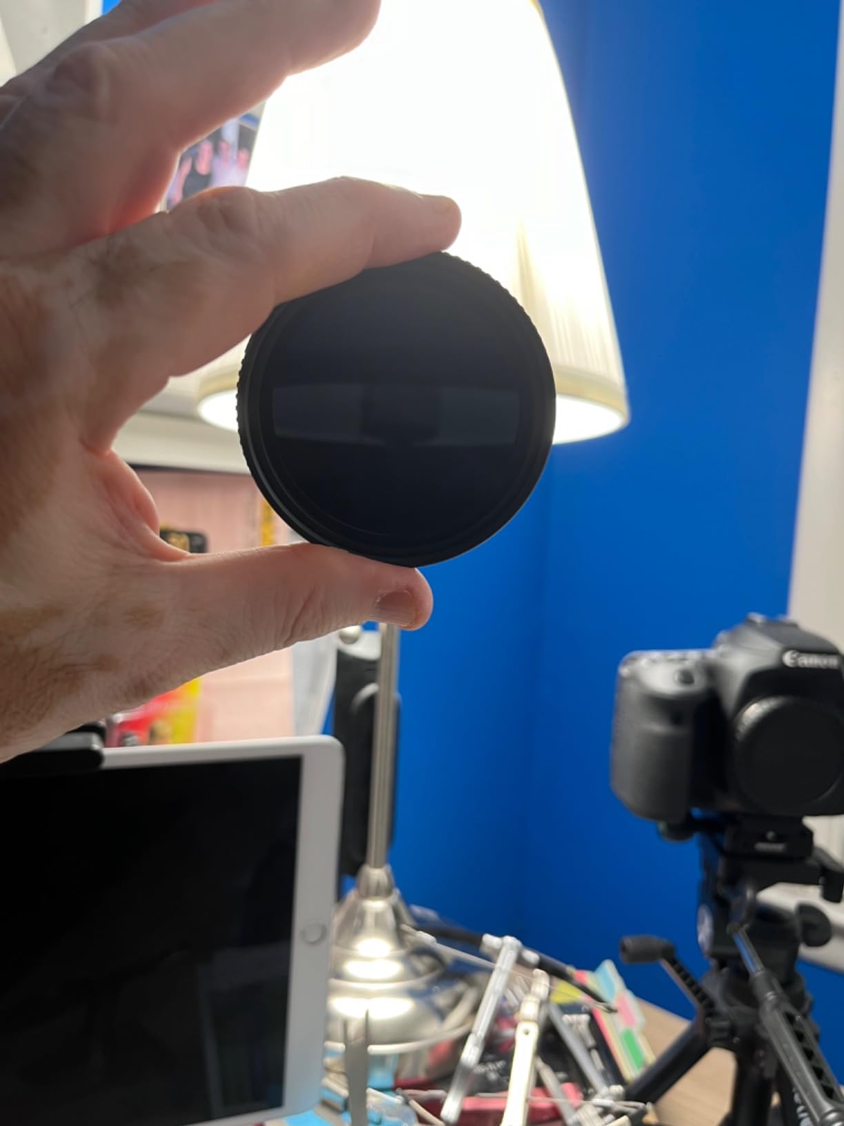 NEEWER 77mm True Colors Variable ND Filter, ND2-ND400, Hard Stops Adjustable Neutral Density VND Filter with Multi Coated HD Optical Glass/Aluminum Frame/Water Repellent/Scratch Resistant customer photo 1
