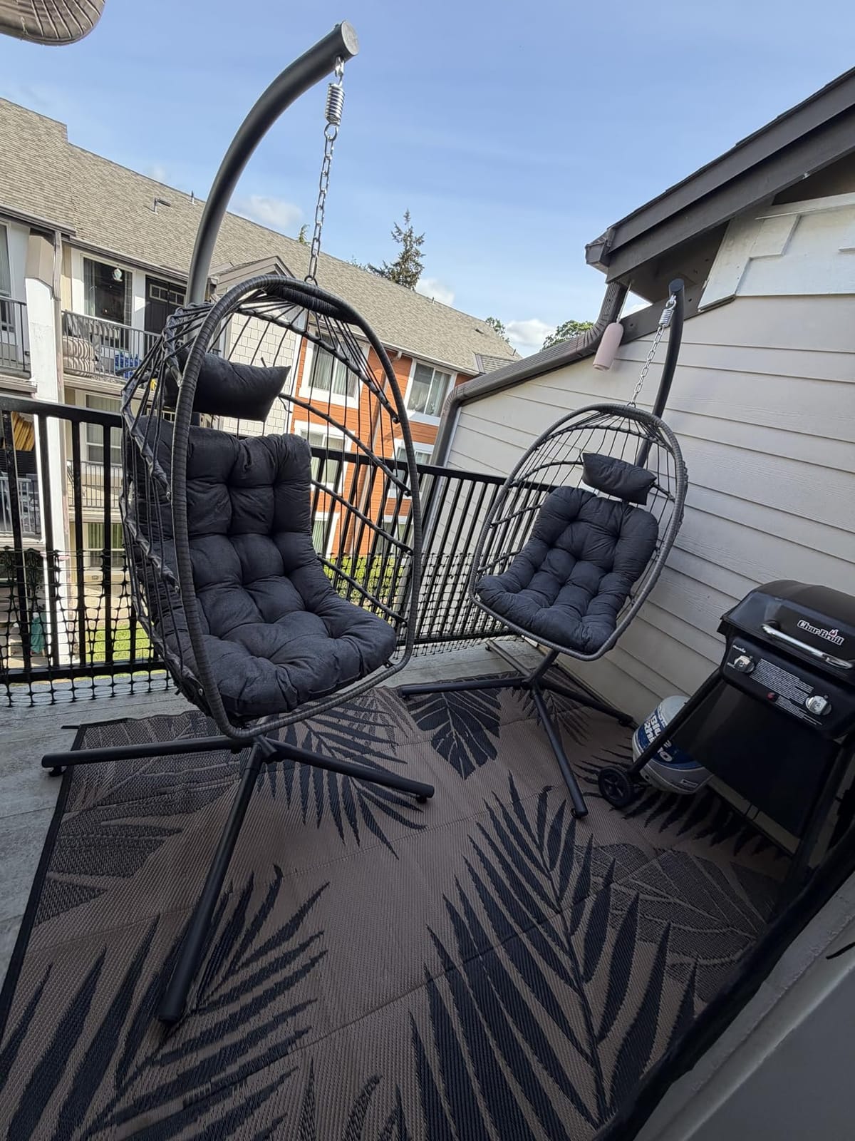 SWITTE Egg Chair Outdoor with Stand, Indoor Wicker Hanging Egg Swing, Grey, Patio Swinging Chair with Thick Cushion, Egg Shaped Swing for Bedroom Porch Balcony, Rattan Hammock Chairs 370 LBS Capacity customer photo 1