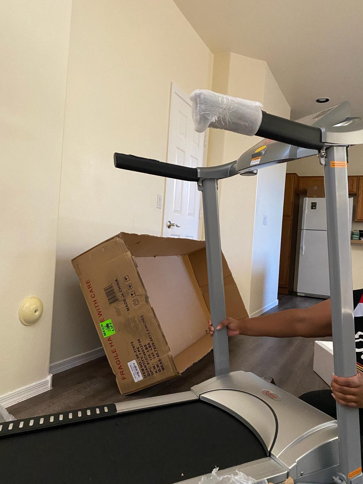 Sunny Health & Fitness Smart Curved Treadmill Ergonomic and No Speed Limit | Commercial Grade, Adjustable Magnetic Assistance, Unlimited Speed, SunnyFit App Connectivity, 330LB Capacity customer photo 2
