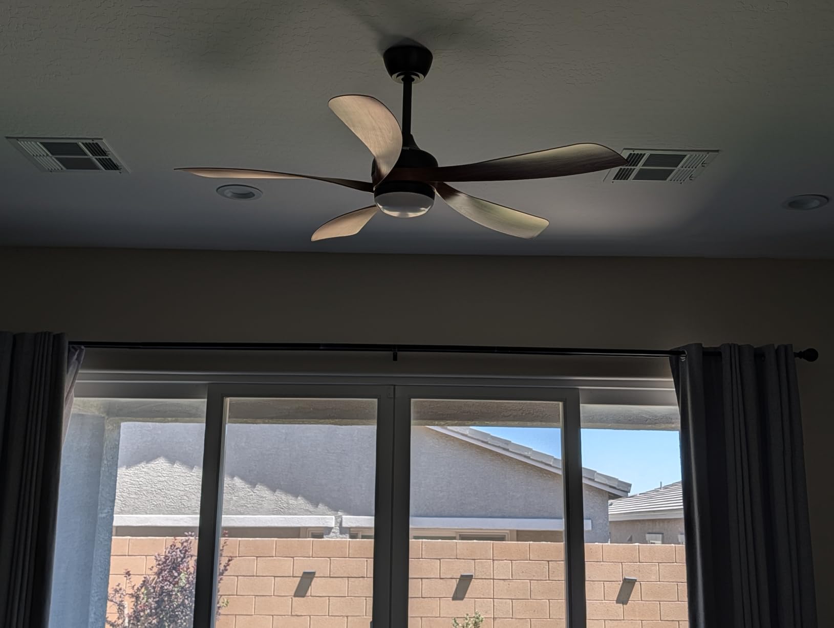 Sofucor 52 Inch Ceiling Fan with Light, 5 ABS Blades Brown | Remote Control Compatible, Reversible Quiet DC Motor, Timer, 6 Speeds, 3-CCT for Living Room Bedroom Patio Farmhouse customer photo 2