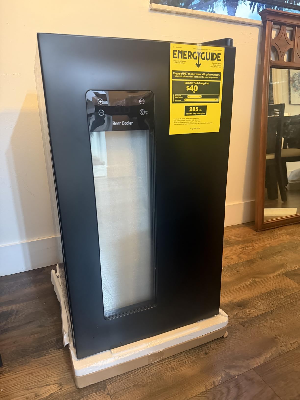 Electactic Wine Cooler 37 Bottle Freestanding Fridge with Stainless Steel Reversible Glass Door, 145 Can Beverage Refrigerator Quiet Compressor for Home Kitchen Bar, 4.5 Cu.ft Silver customer photo 2
