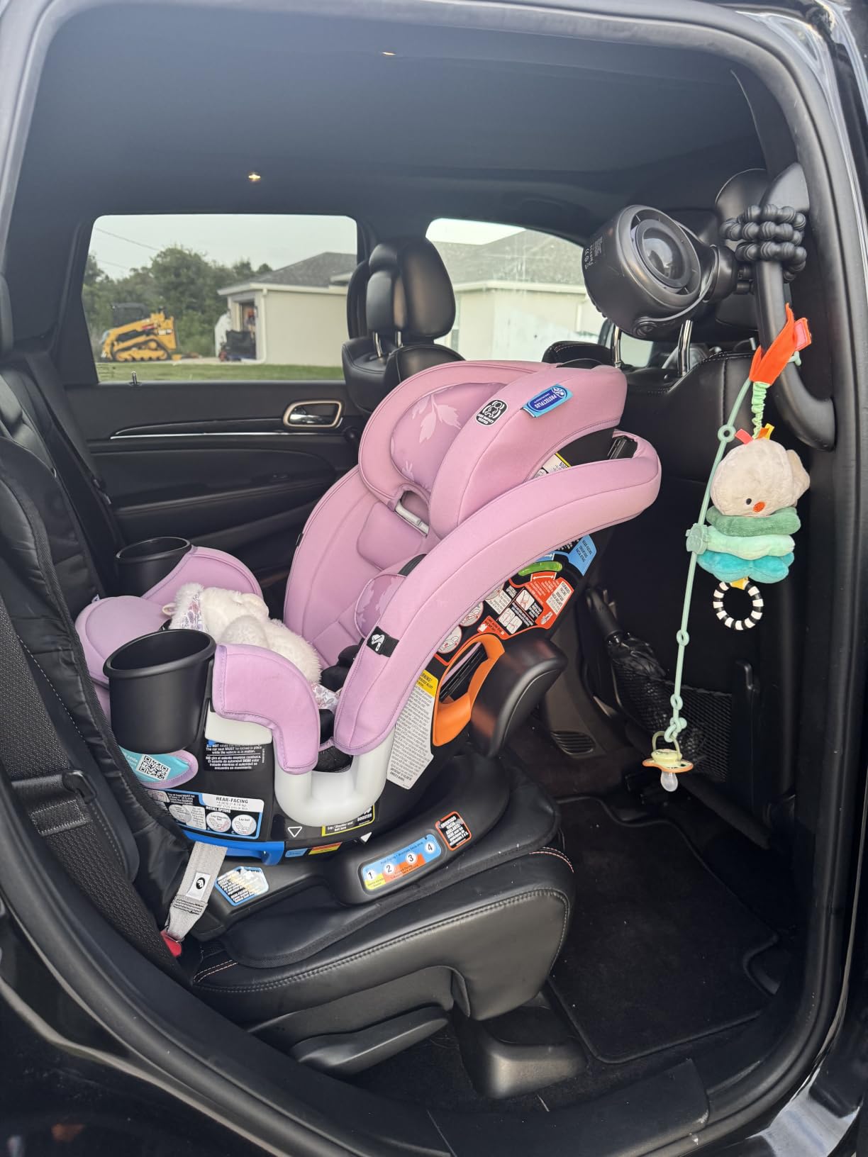 Graco Turn2Me 3-in-1 Rotating Convertible Car Seat, Cambridge, Rear-Facing Rotation Only, Forward-Facing Mode, Highback Booster Up to 100 lbs, Adjustable Headrest & Harness, Steel Reinforced Frame customer photo 1
