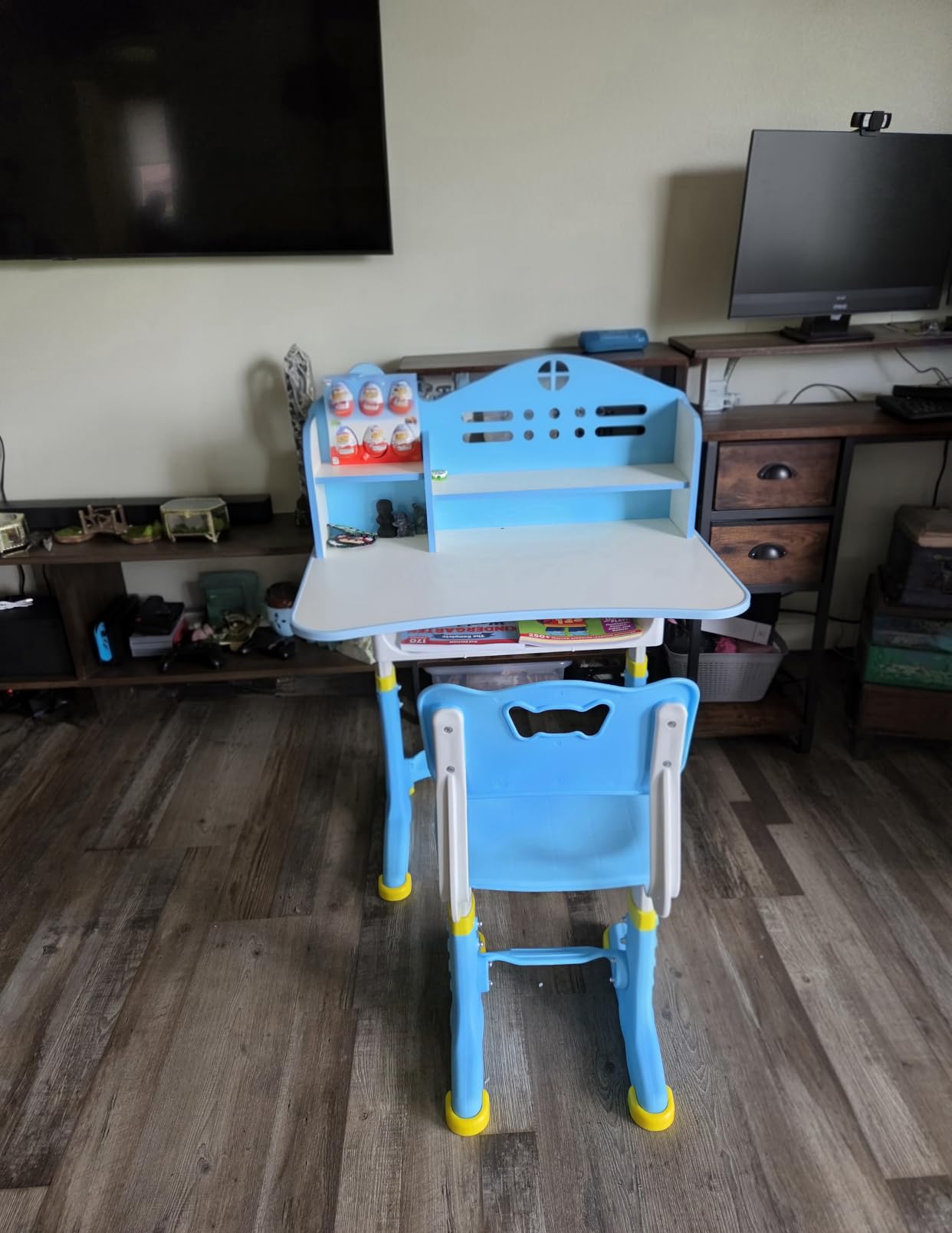 Kids Desk and Chair Set, Height Adjustable Kids Desk | Child's School Study Writing Tables with Bookstand and Storage Drawer, Widened Desktop with Desktop for Boys and Girls customer photo 2